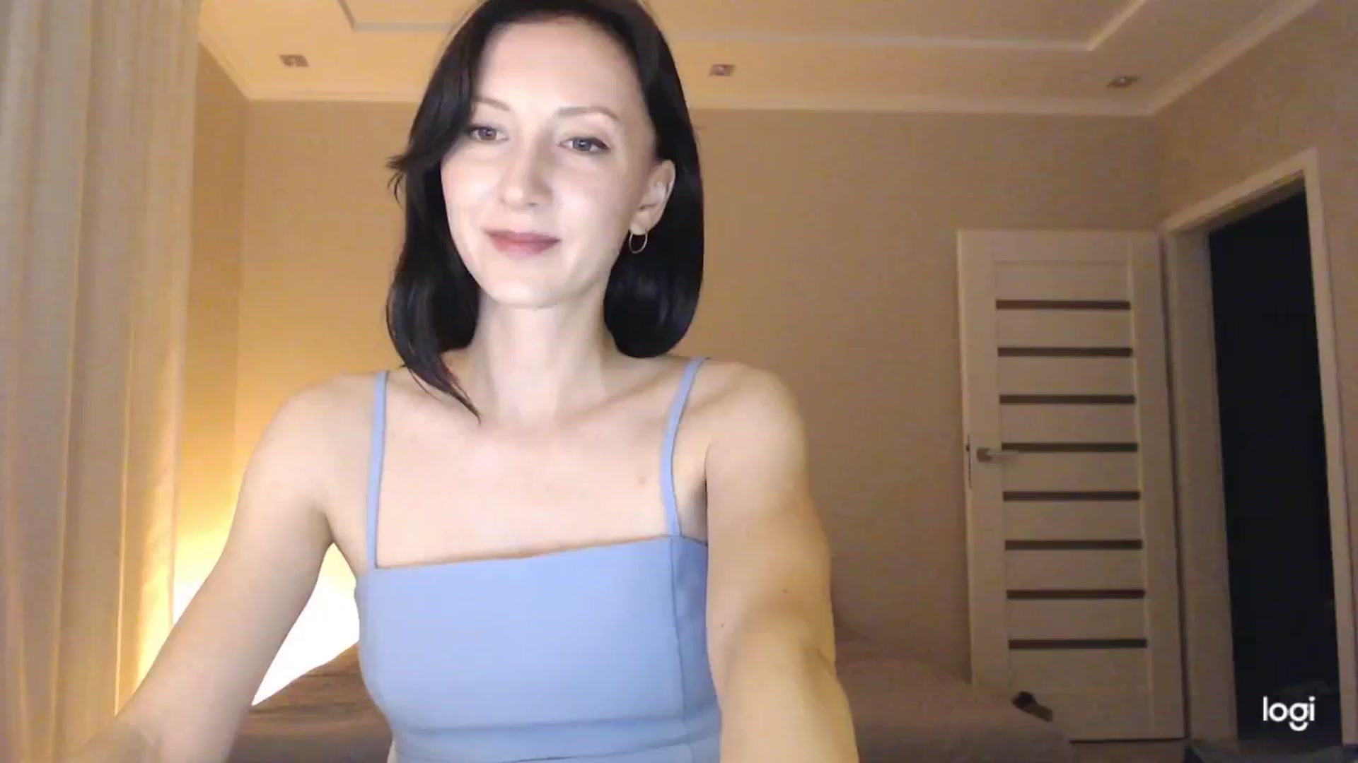 Gallery image thumbnail from AnnaLuv's myfreecams stream on, 10/29/2025, 24:47 image 2 of 20