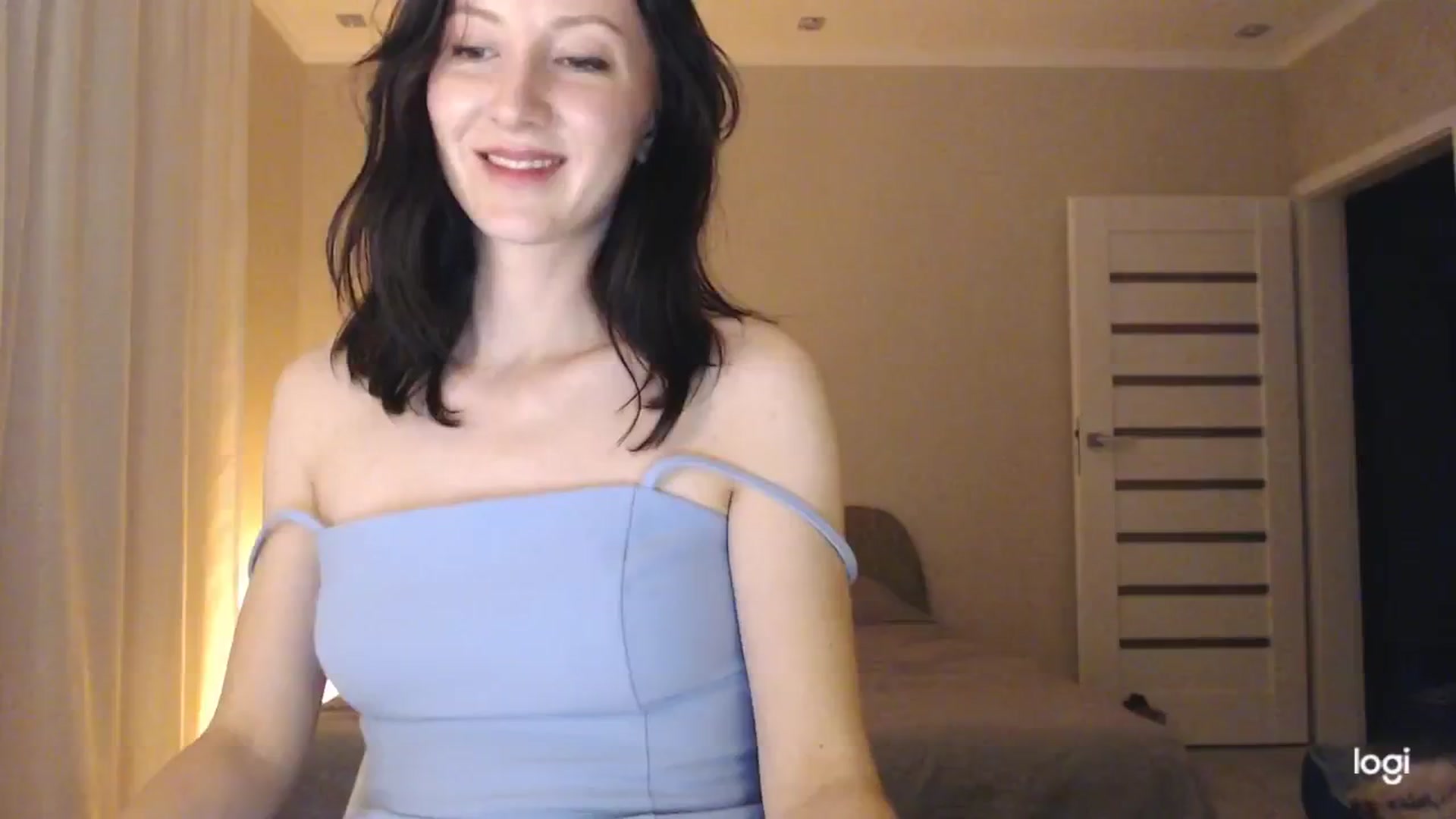 Gallery image thumbnail from AnnaLuv's myfreecams stream on, 10/29/2025, 24:47 image 20 of 20