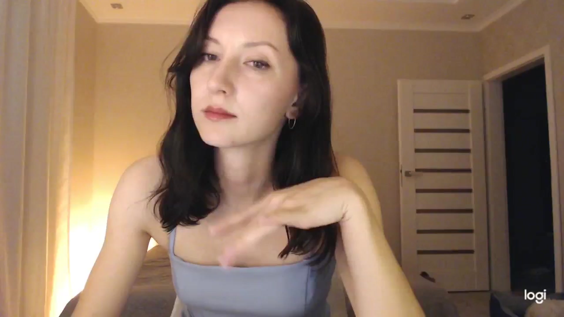 Gallery image thumbnail from AnnaLuv's myfreecams stream on, 10/29/2025, 24:47 image 14 of 20