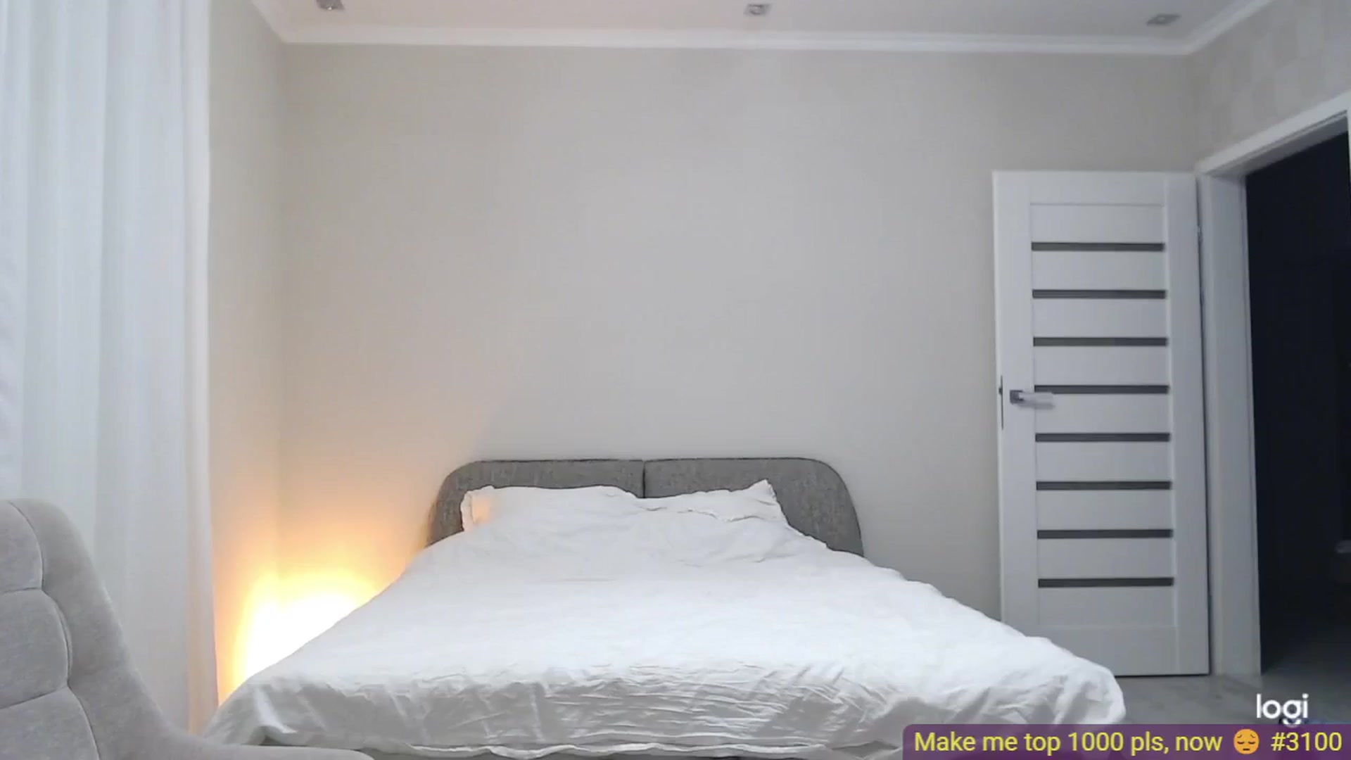 Gallery image thumbnail from AnnaLuv's myfreecams stream on, 11/02/2025, 22:25 image 6 of 20