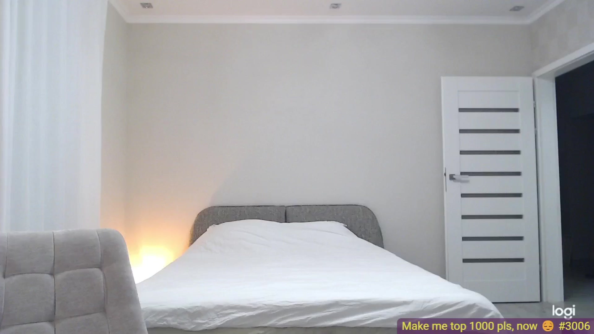 Gallery image thumbnail from AnnaLuv's myfreecams stream on, 11/04/2025, 21:35 image 15 of 20