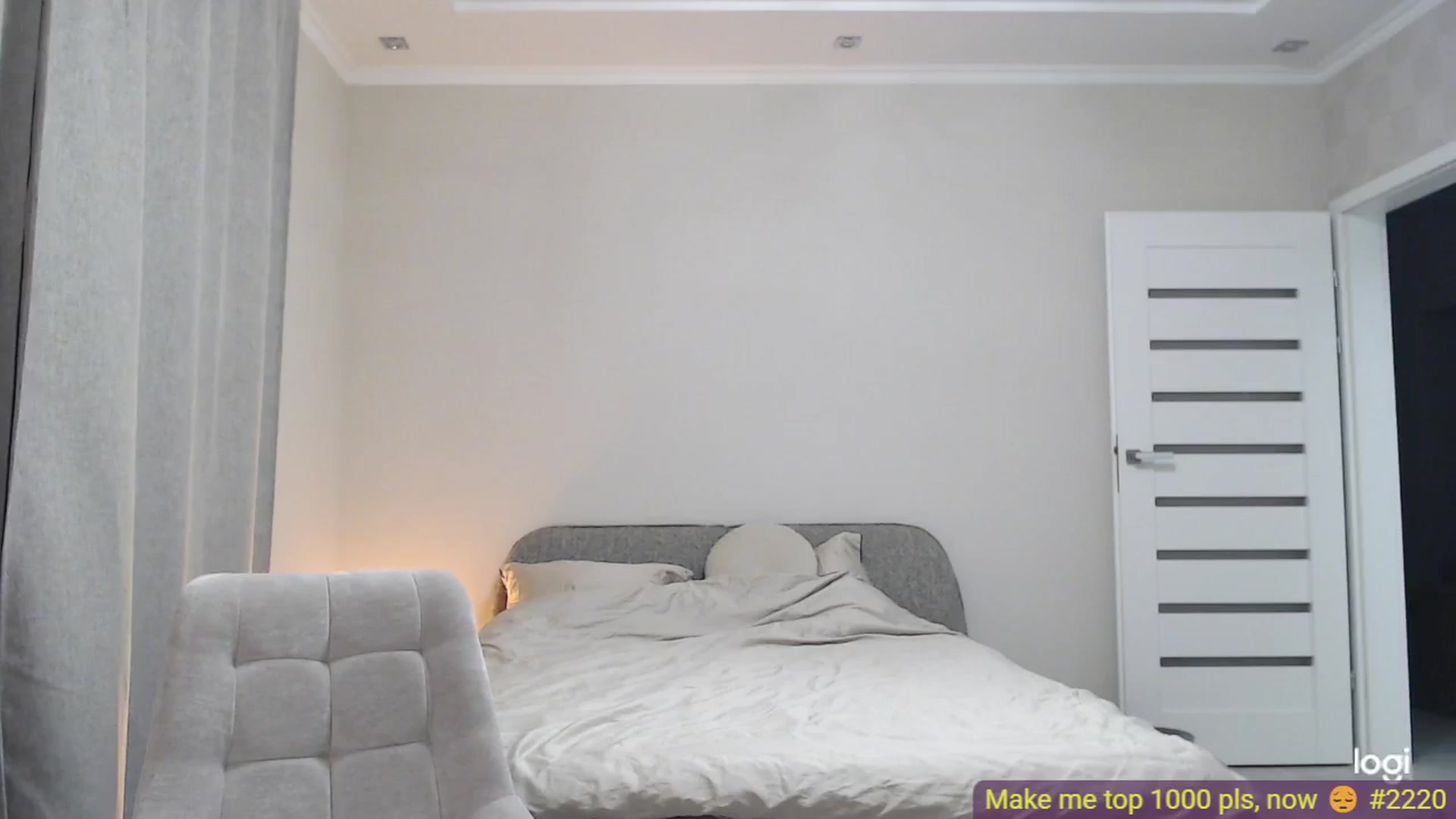 Gallery image thumbnail from AnnaLuv's myfreecams stream on, 11/17/2025, 21:51 image 6 of 20