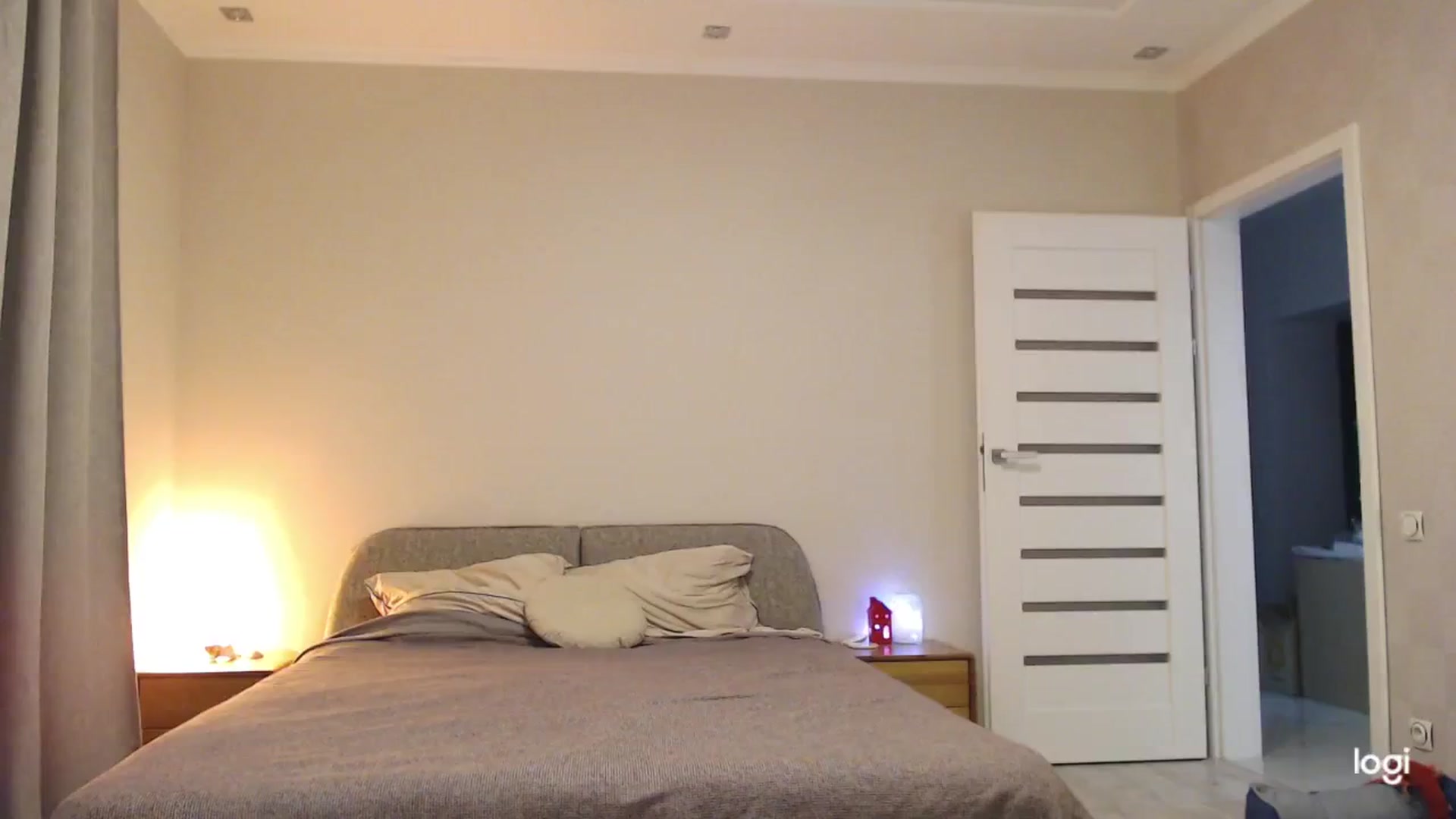 Gallery image thumbnail from AnnaLuv's myfreecams stream on, 11/30/2025, 22:32 image 14 of 20