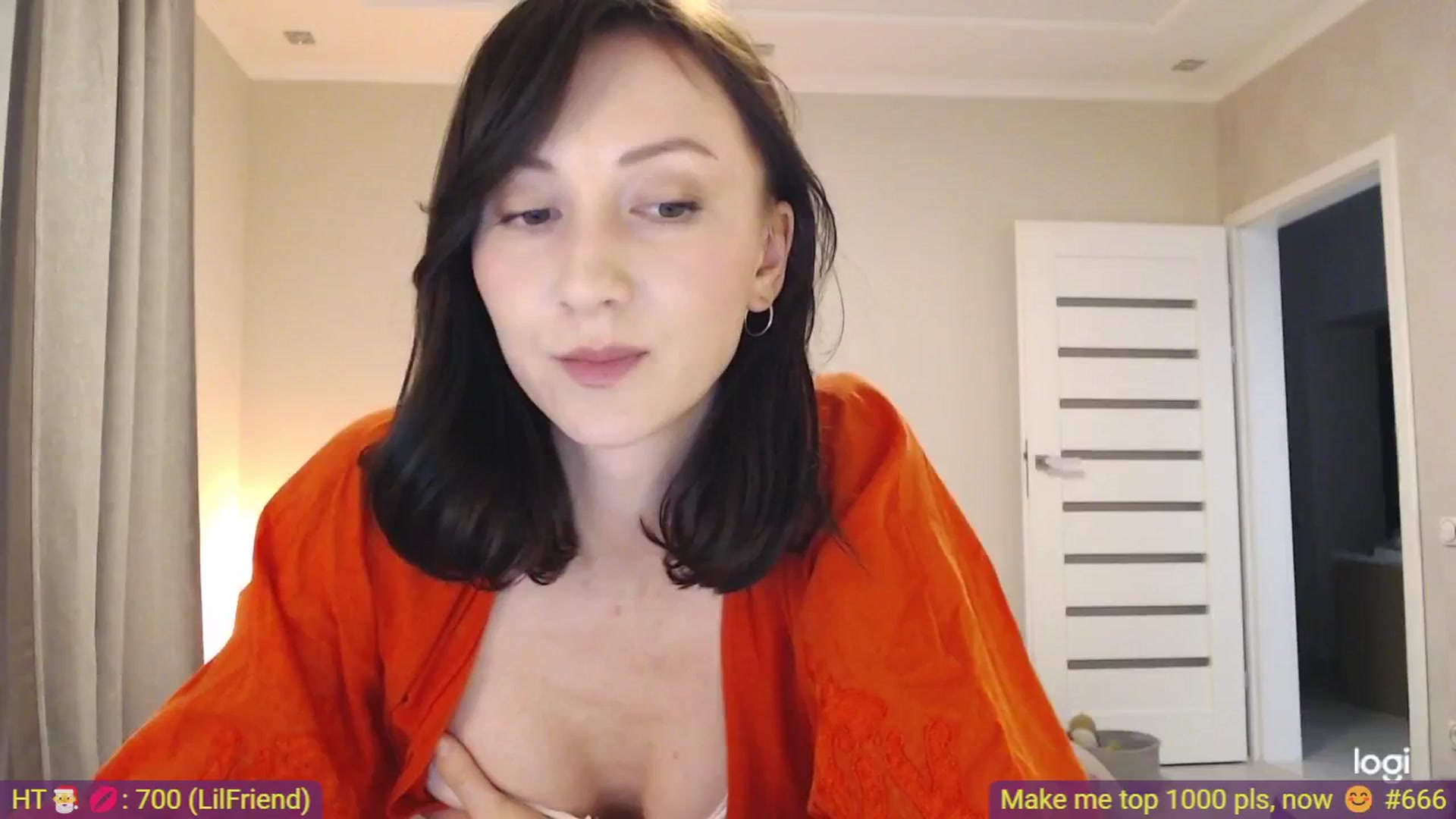 Gallery image thumbnail from AnnaLuv's myfreecams stream on, 12/01/2025, 22:15 image 20 of 20