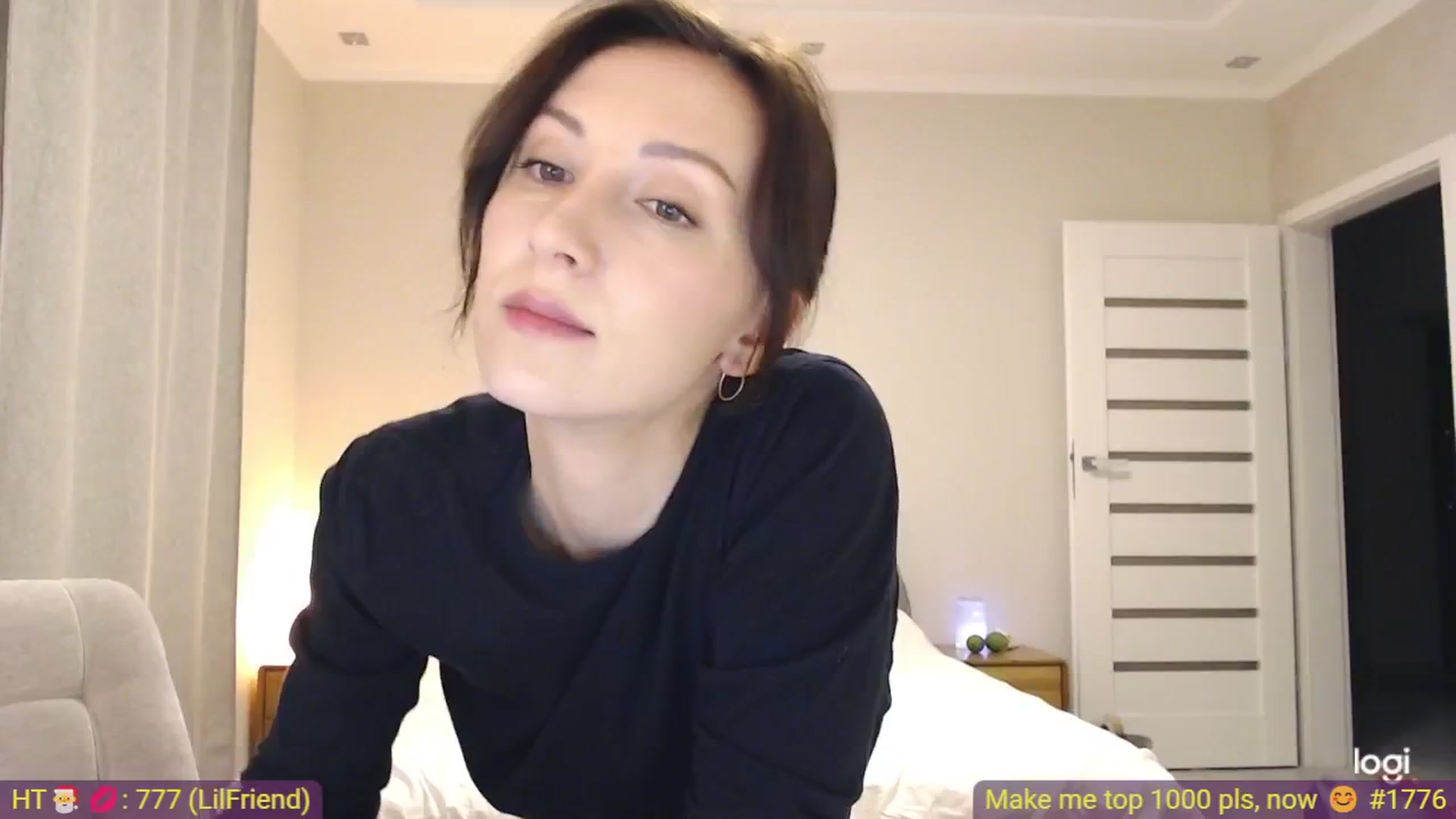 Gallery image thumbnail from AnnaLuv's myfreecams stream on, 12/12/2025, 22:44 image 9 of 20