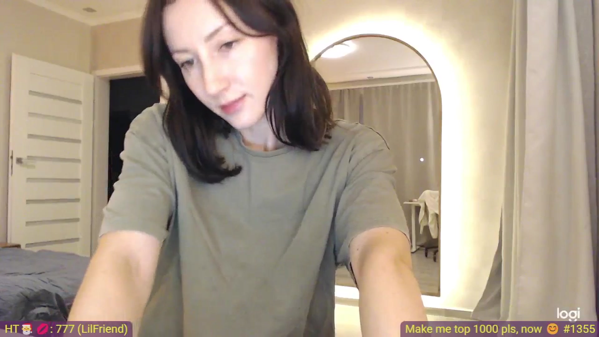 Gallery image thumbnail from AnnaLuv's myfreecams stream on, 12/16/2025, 24:07 image 19 of 20