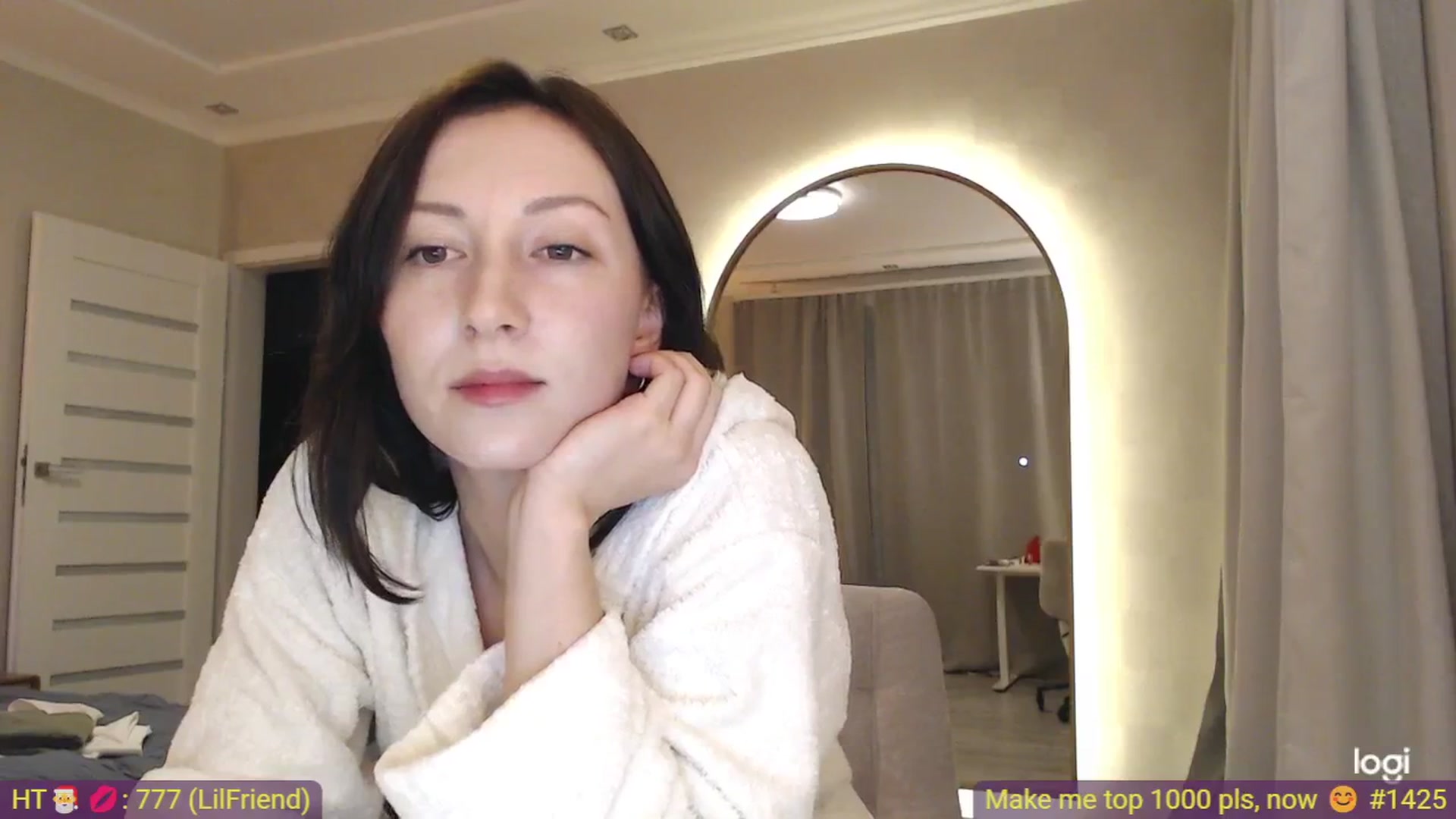 Gallery image thumbnail from AnnaLuv's myfreecams stream on, 12/16/2025, 24:07 image 4 of 20