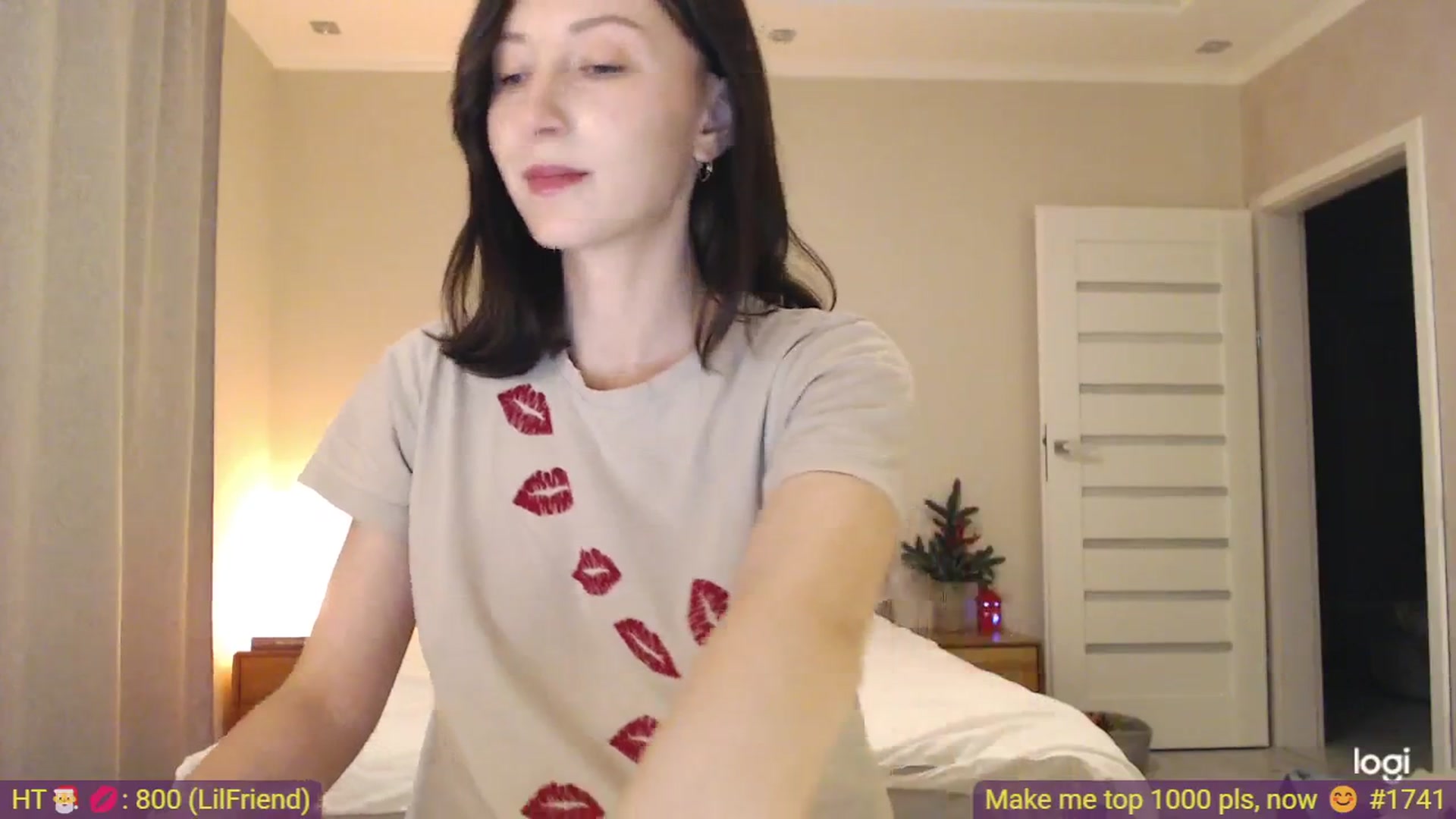 Gallery image thumbnail from AnnaLuv's myfreecams stream on, 12/27/2025, 23:19 image 12 of 20