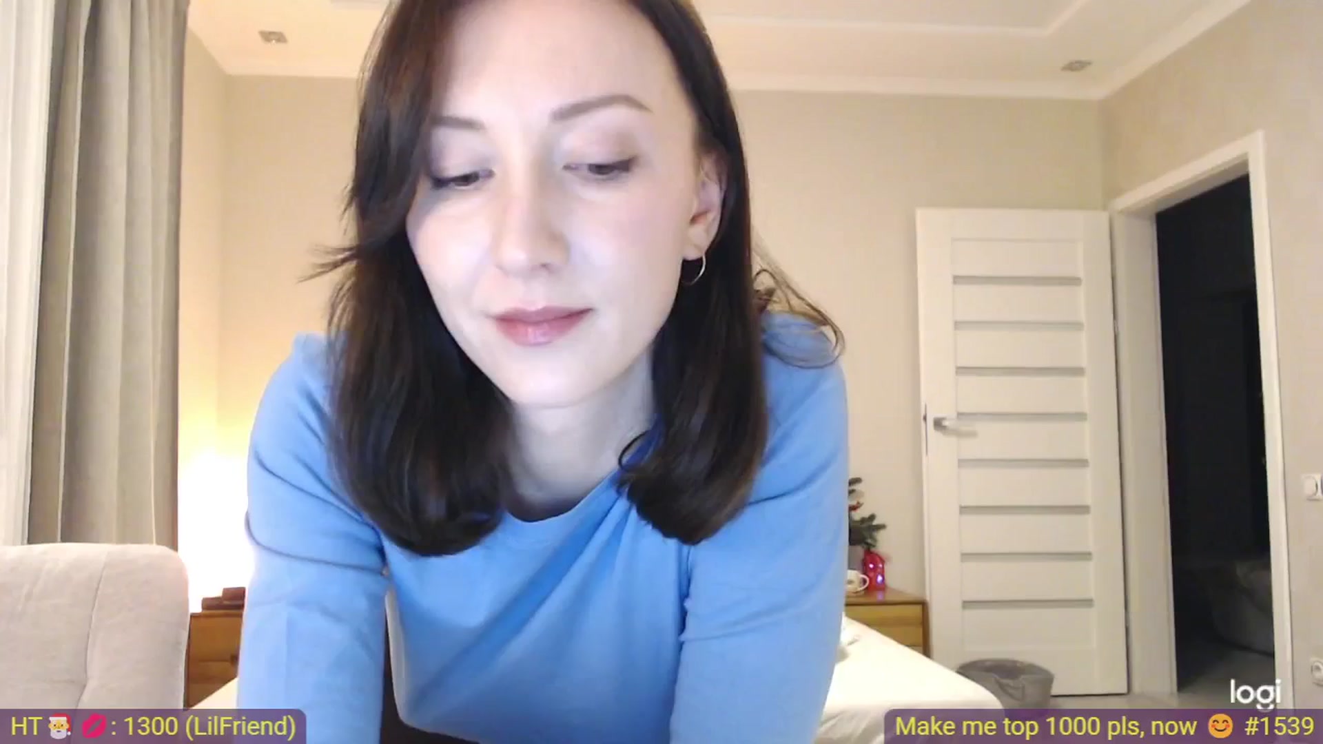 Gallery image thumbnail from AnnaLuv's myfreecams stream on, 12/29/2025, 23:55 image 6 of 20