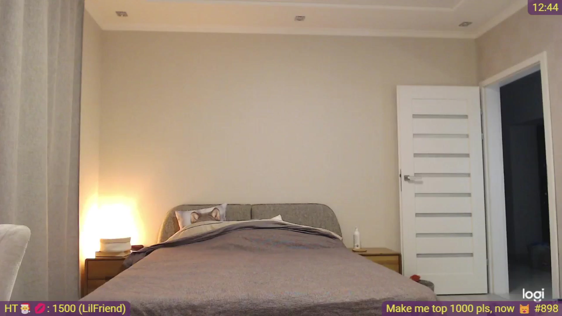 Gallery image thumbnail from AnnaLuv's myfreecams stream on, 01/17/2026, 23:03 image 10 of 20