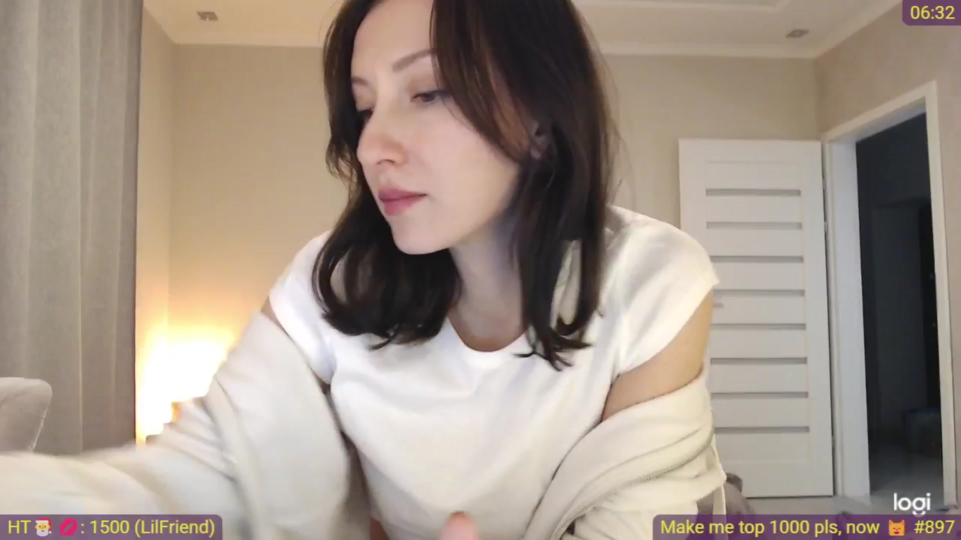 Gallery image thumbnail from AnnaLuv's myfreecams stream on, 01/17/2026, 23:03 image 14 of 20
