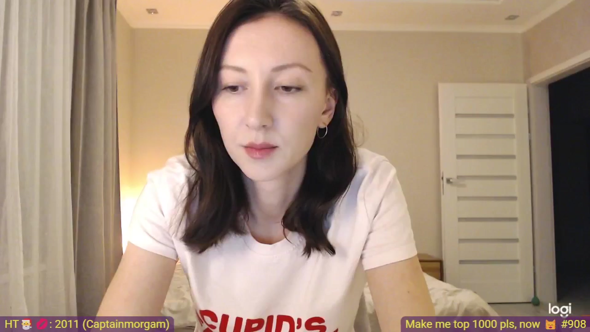 Gallery image thumbnail from AnnaLuv's myfreecams stream on, 01/27/2026, 22:57 image 2 of 20