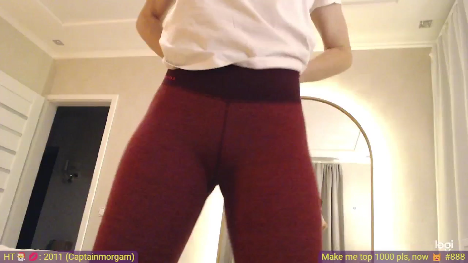Gallery image thumbnail from AnnaLuv's myfreecams stream on, 01/27/2026, 22:57 image 5 of 20