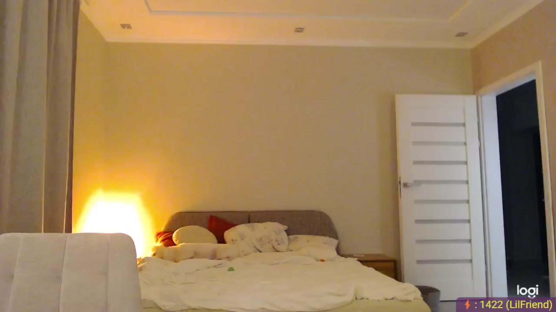 Gallery image thumbnail from AnnaLuv's myfreecams stream on, 03/25/2026, 23:50 image 15 of 20