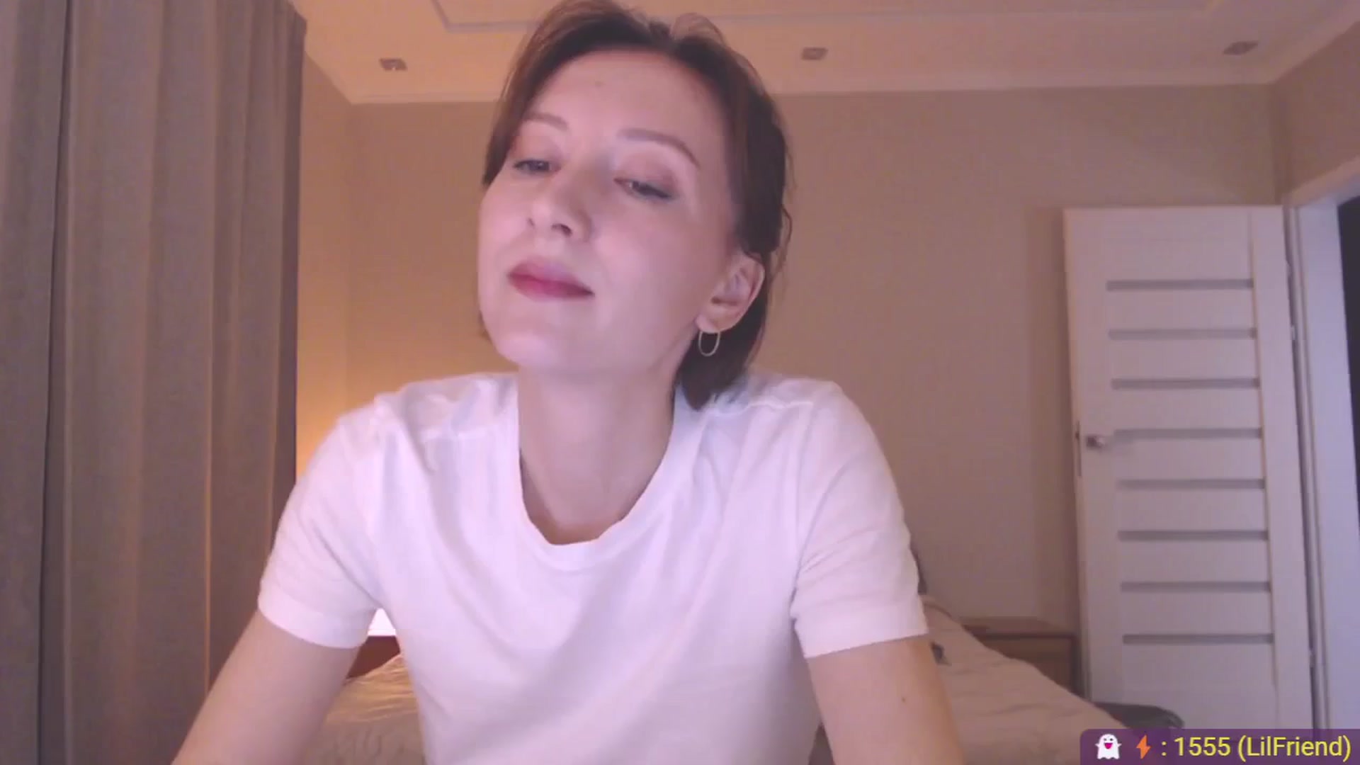Gallery image thumbnail from AnnaLuv's myfreecams stream on, 04/15/2026, 21:26 image 1 of 20