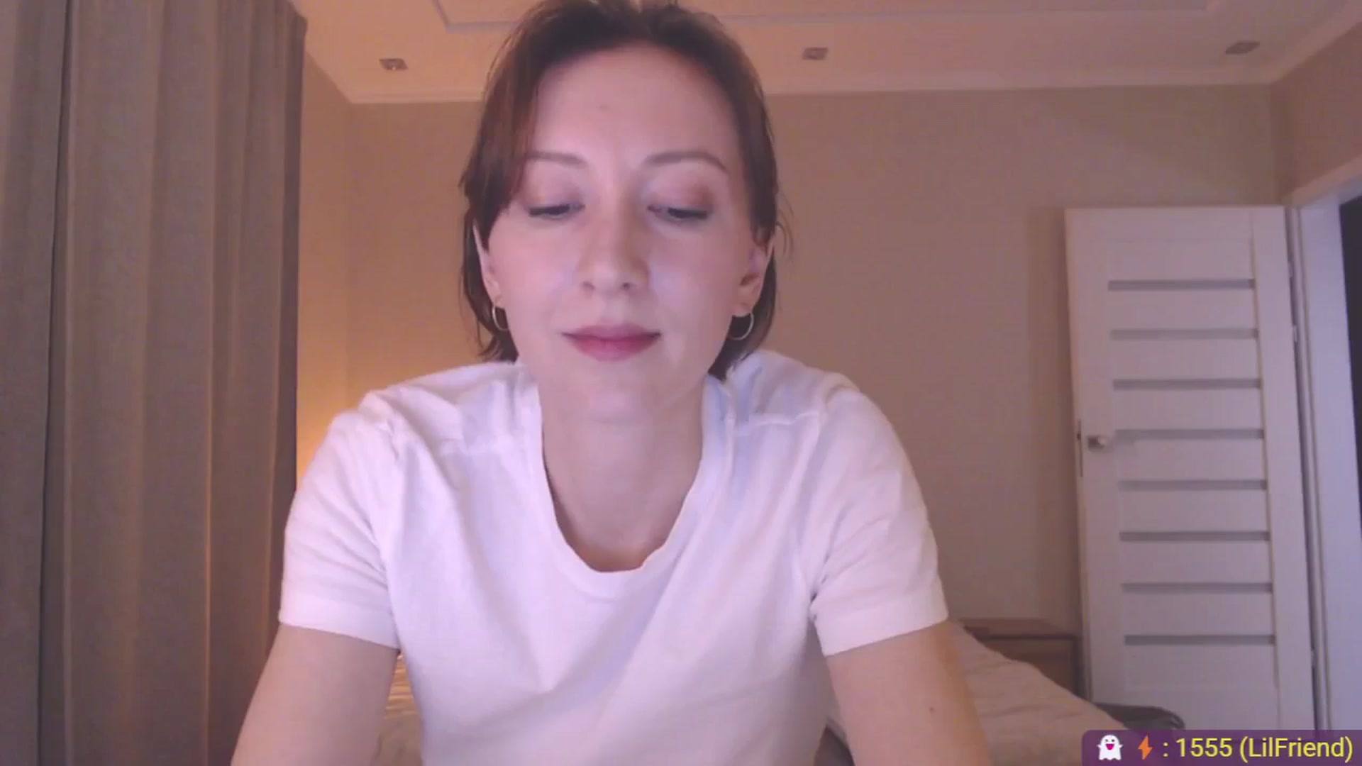 Gallery image thumbnail from AnnaLuv's myfreecams stream on, 04/15/2026, 21:26 image 6 of 20