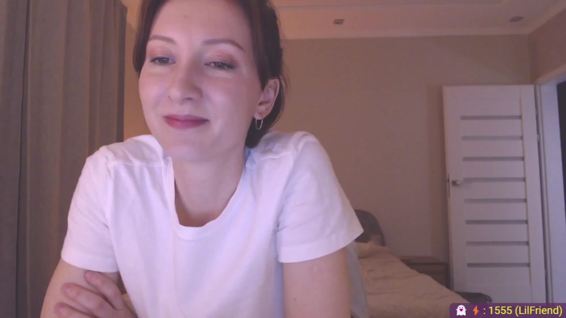 Gallery image thumbnail from AnnaLuv's myfreecams stream on, 04/15/2026, 21:26 image 11 of 20