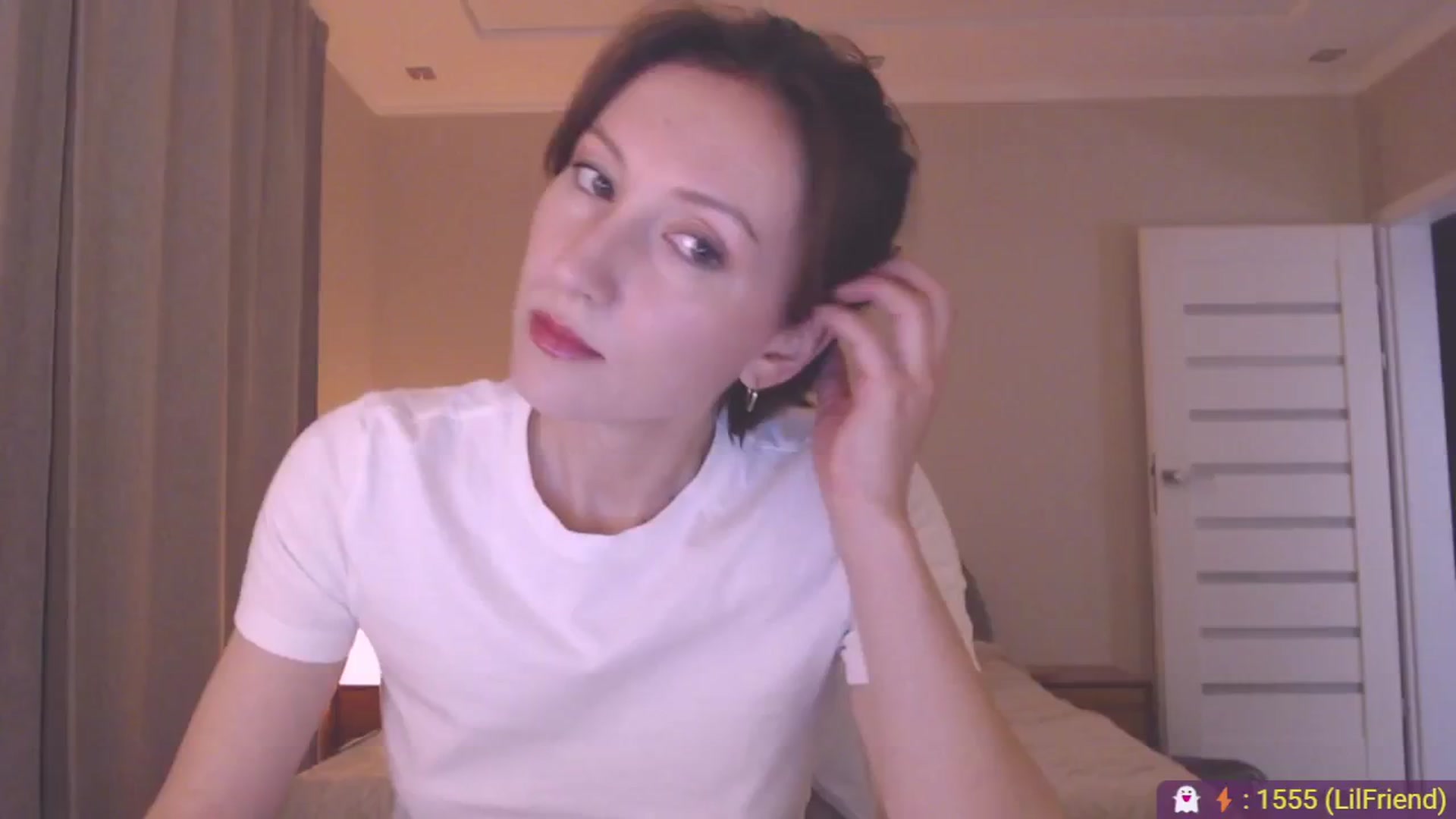 Gallery image thumbnail from AnnaLuv's myfreecams stream on, 04/15/2026, 21:26 image 16 of 20