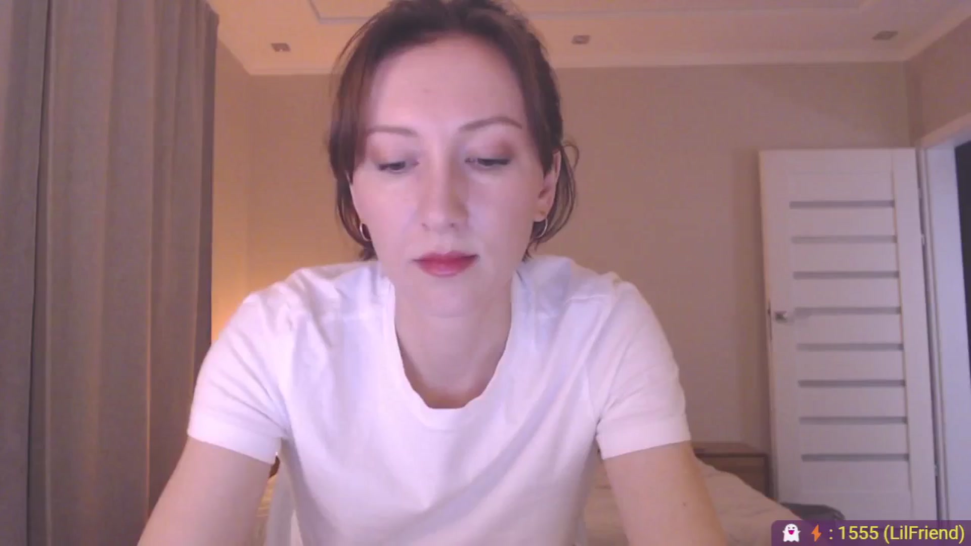Gallery image thumbnail from AnnaLuv's myfreecams stream on, 04/15/2026, 21:26 image 18 of 20