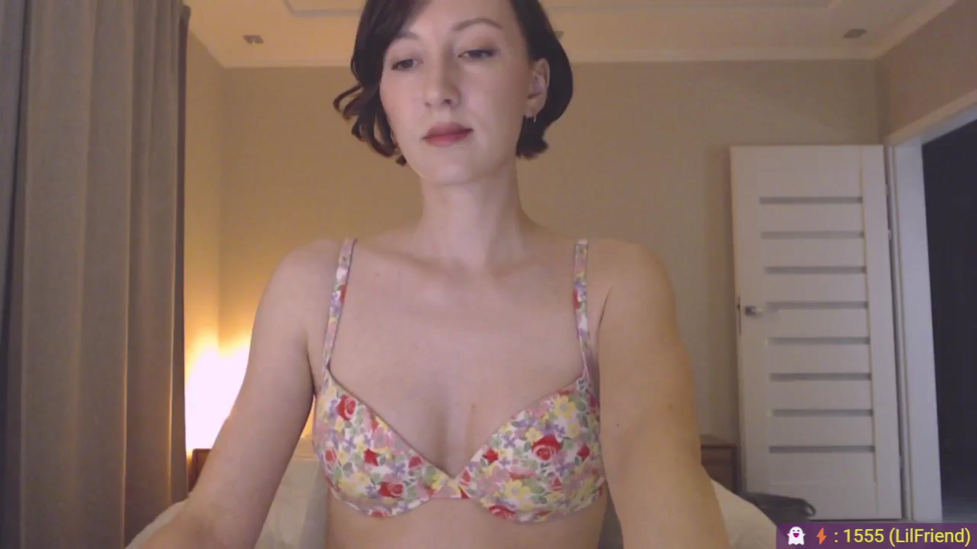 Gallery image thumbnail from AnnaLuv's myfreecams stream on, 04/16/2026, 22:28 image 3 of 20