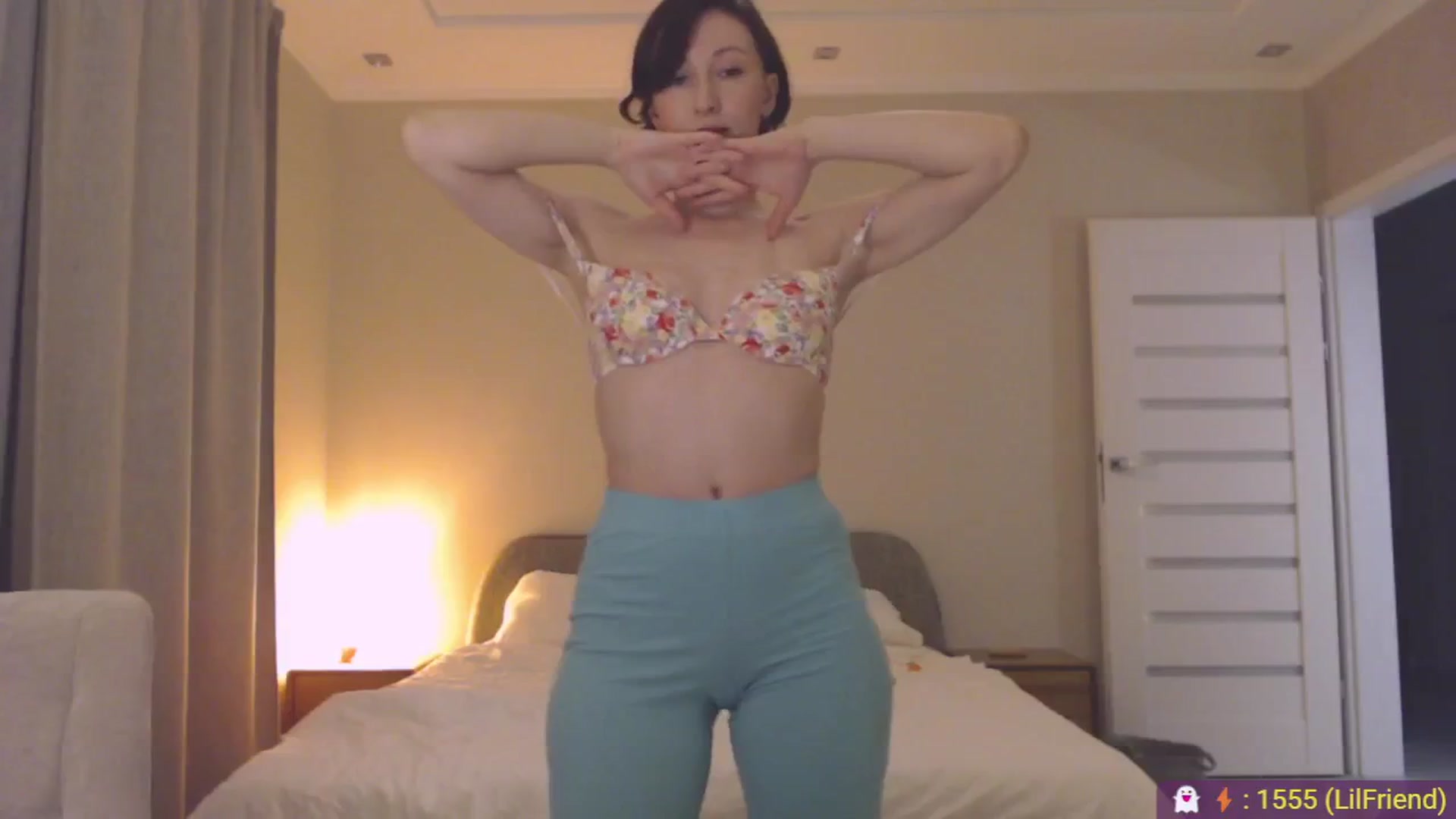 Gallery image thumbnail from AnnaLuv's myfreecams stream on, 04/16/2026, 22:28 image 12 of 20