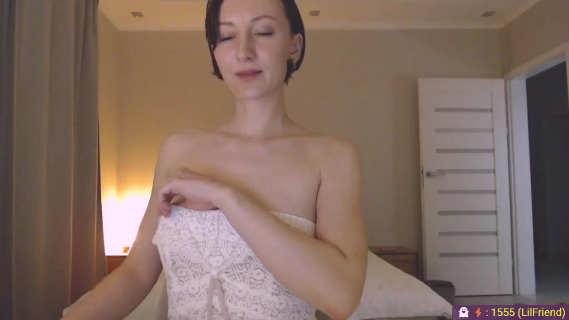 Gallery image thumbnail from AnnaLuv's myfreecams stream on, 04/19/2026, 22:03 image 5 of 20