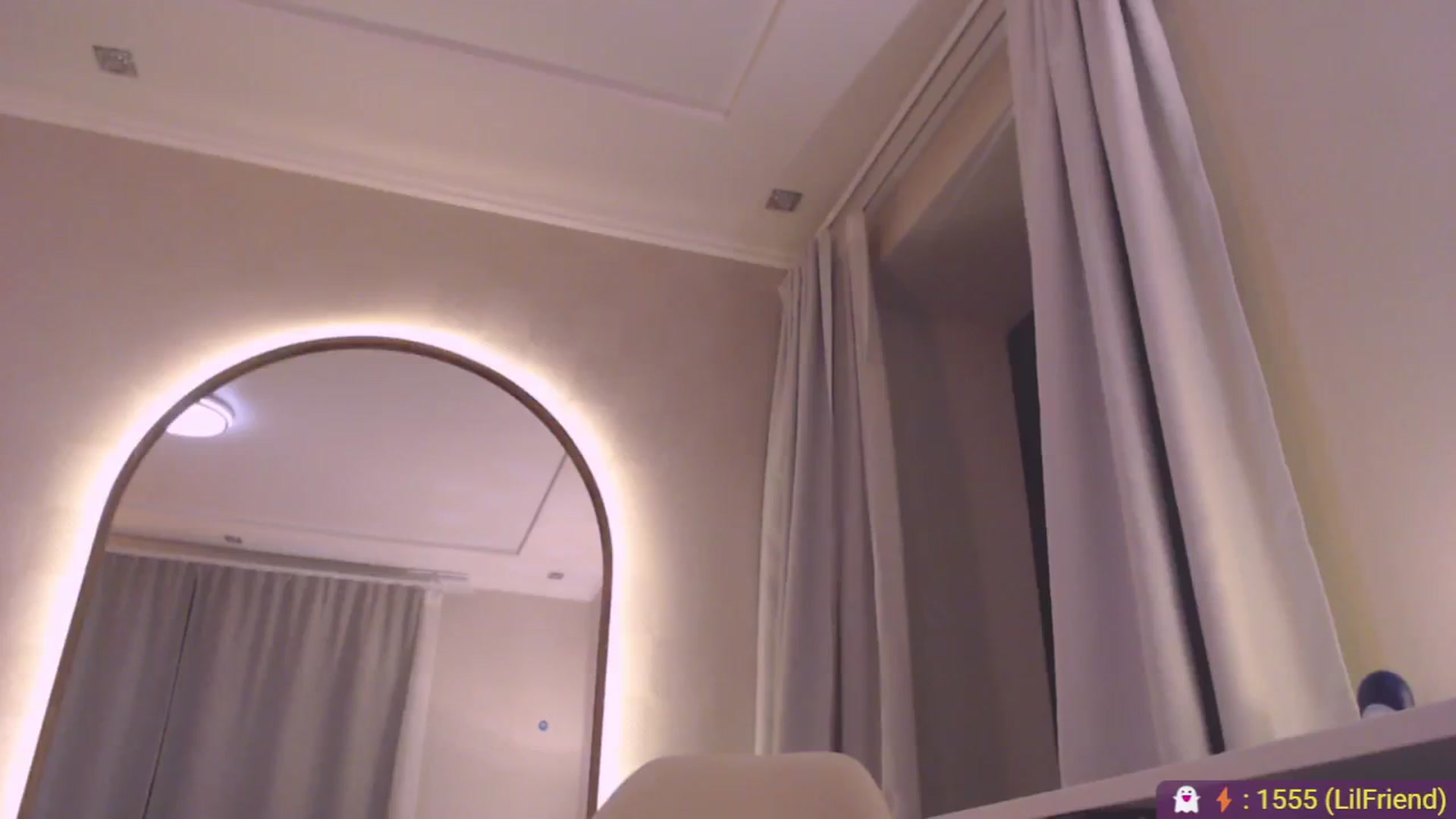 Gallery image thumbnail from AnnaLuv's myfreecams stream on, 04/26/2026, 21:38 image 14 of 20
