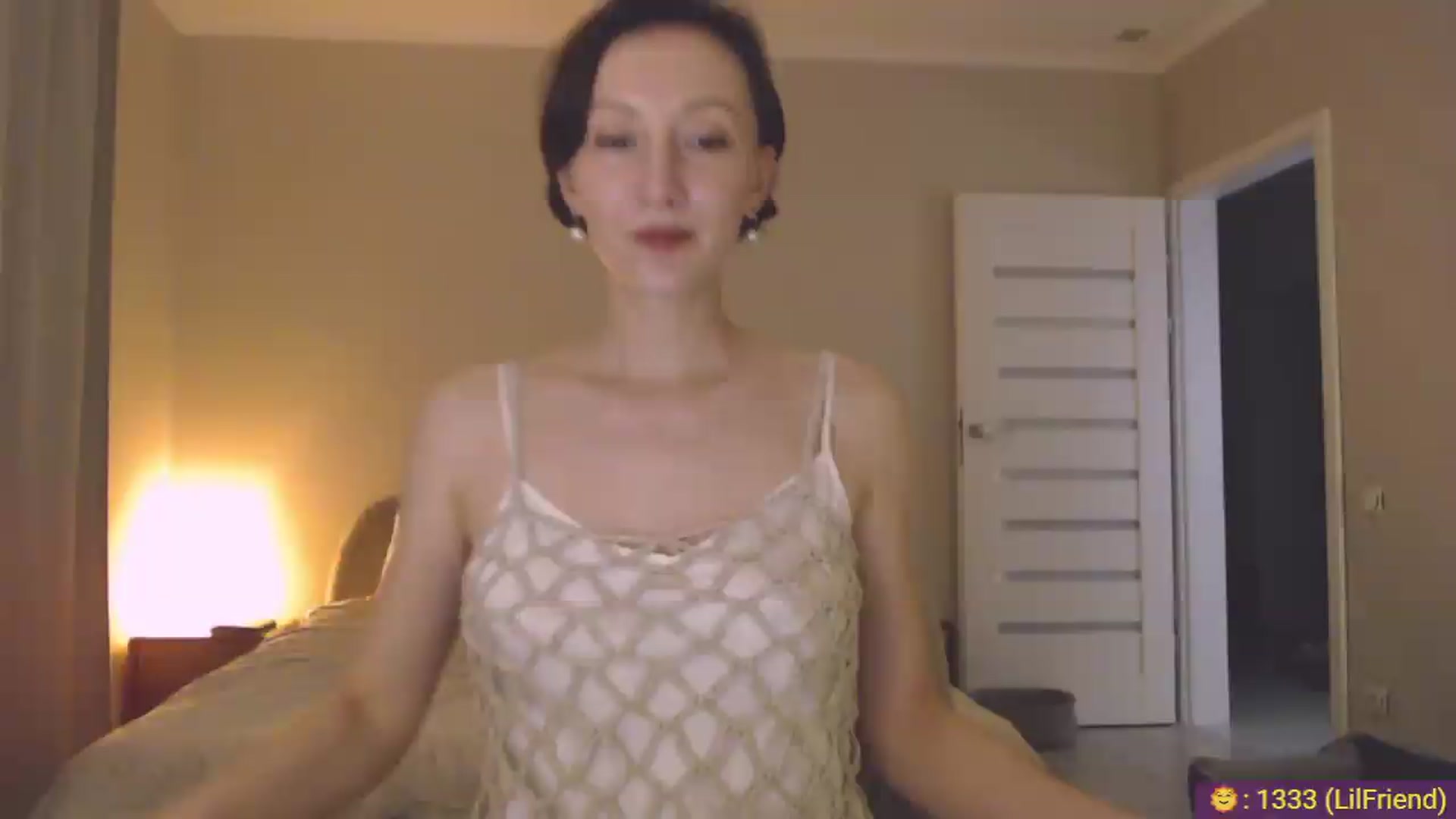 Gallery image thumbnail from AnnaLuv's myfreecams stream on, 05/05/2026, 21:53 image 9 of 20