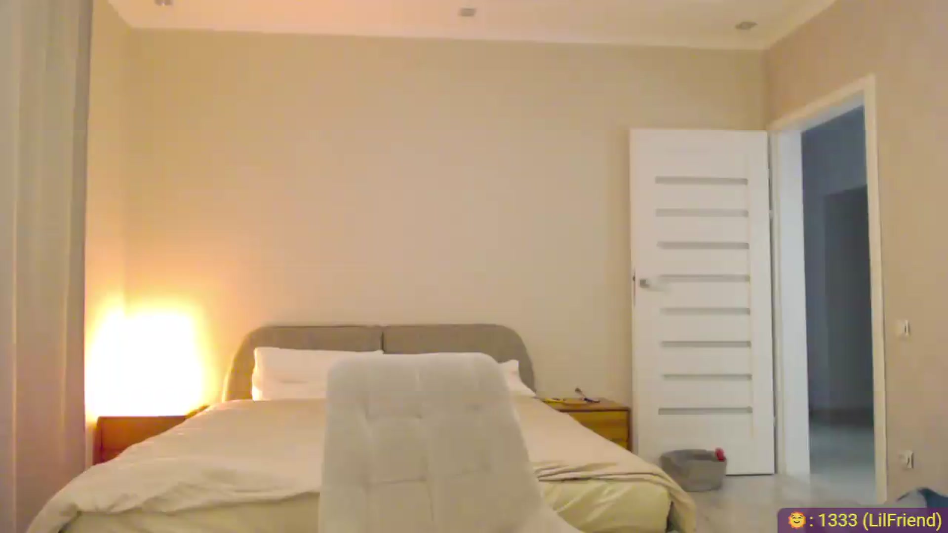 Gallery image thumbnail from AnnaLuv's myfreecams stream on, 05/13/2026, 22:03 image 7 of 20
