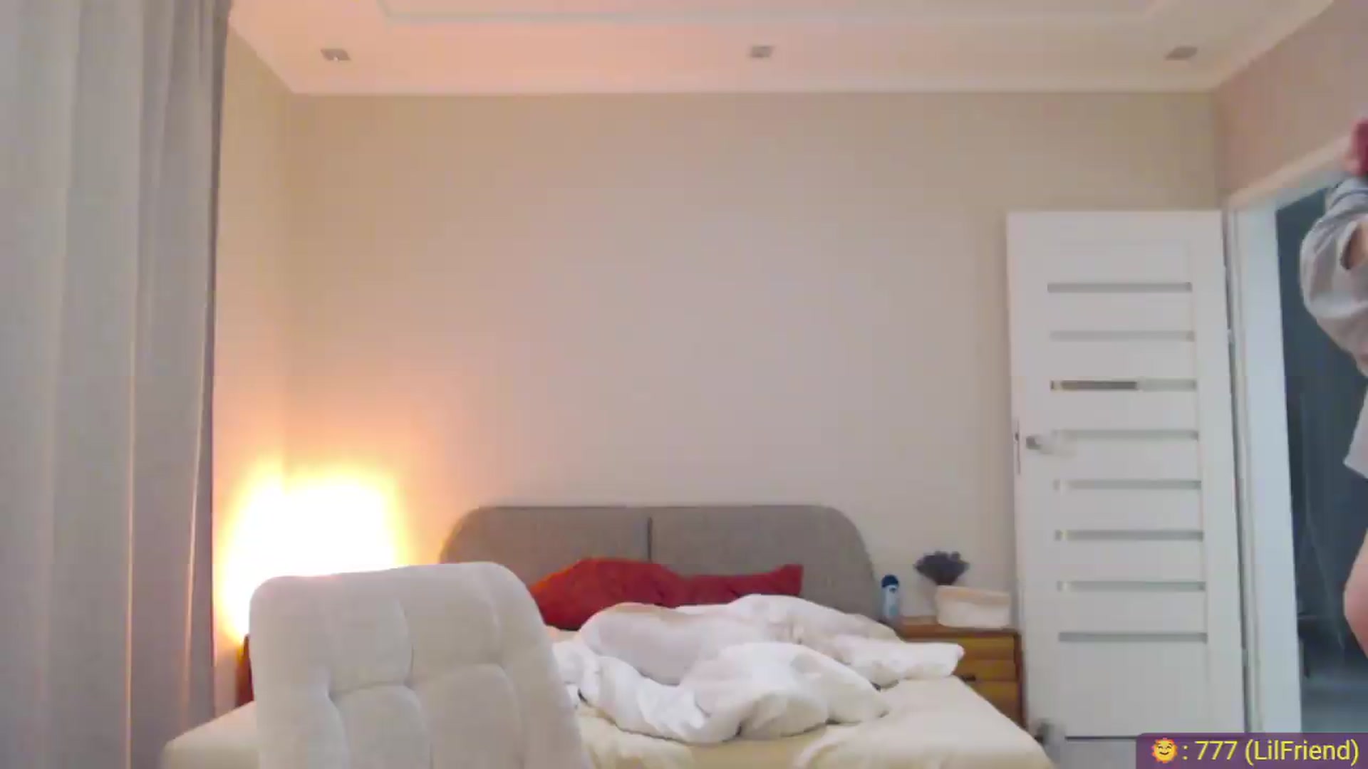 Gallery image thumbnail from AnnaLuv's myfreecams stream on, 08/03/2026, 21:31 image 17 of 20