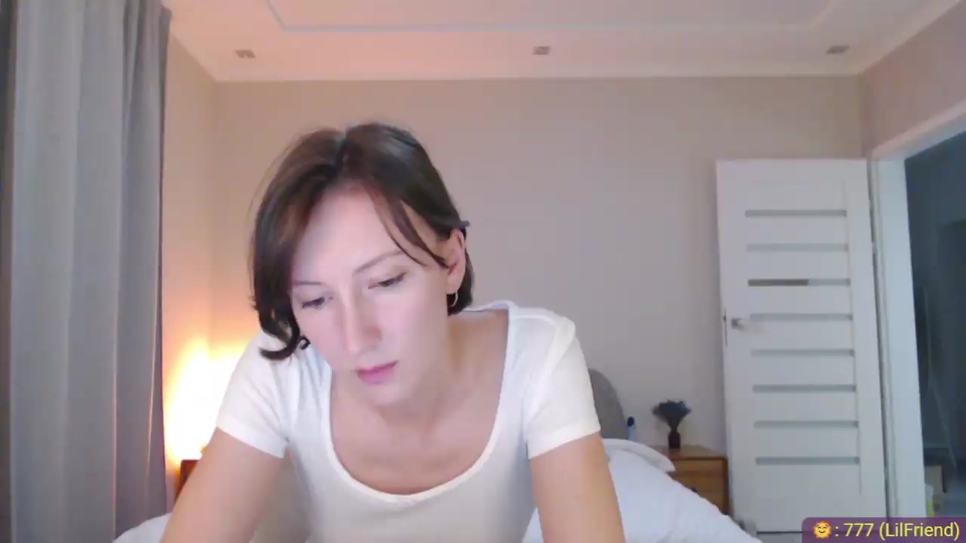 Gallery image thumbnail from AnnaLuv's myfreecams stream on, 08/06/2026, 22:52 image 9 of 20