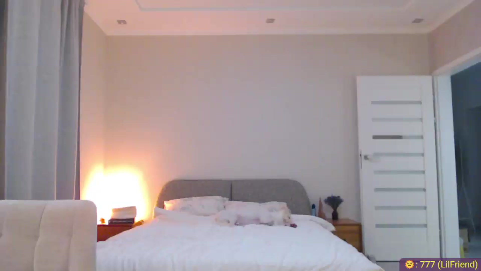 Gallery image thumbnail from AnnaLuv's myfreecams stream on, 08/06/2026, 22:52 image 6 of 20