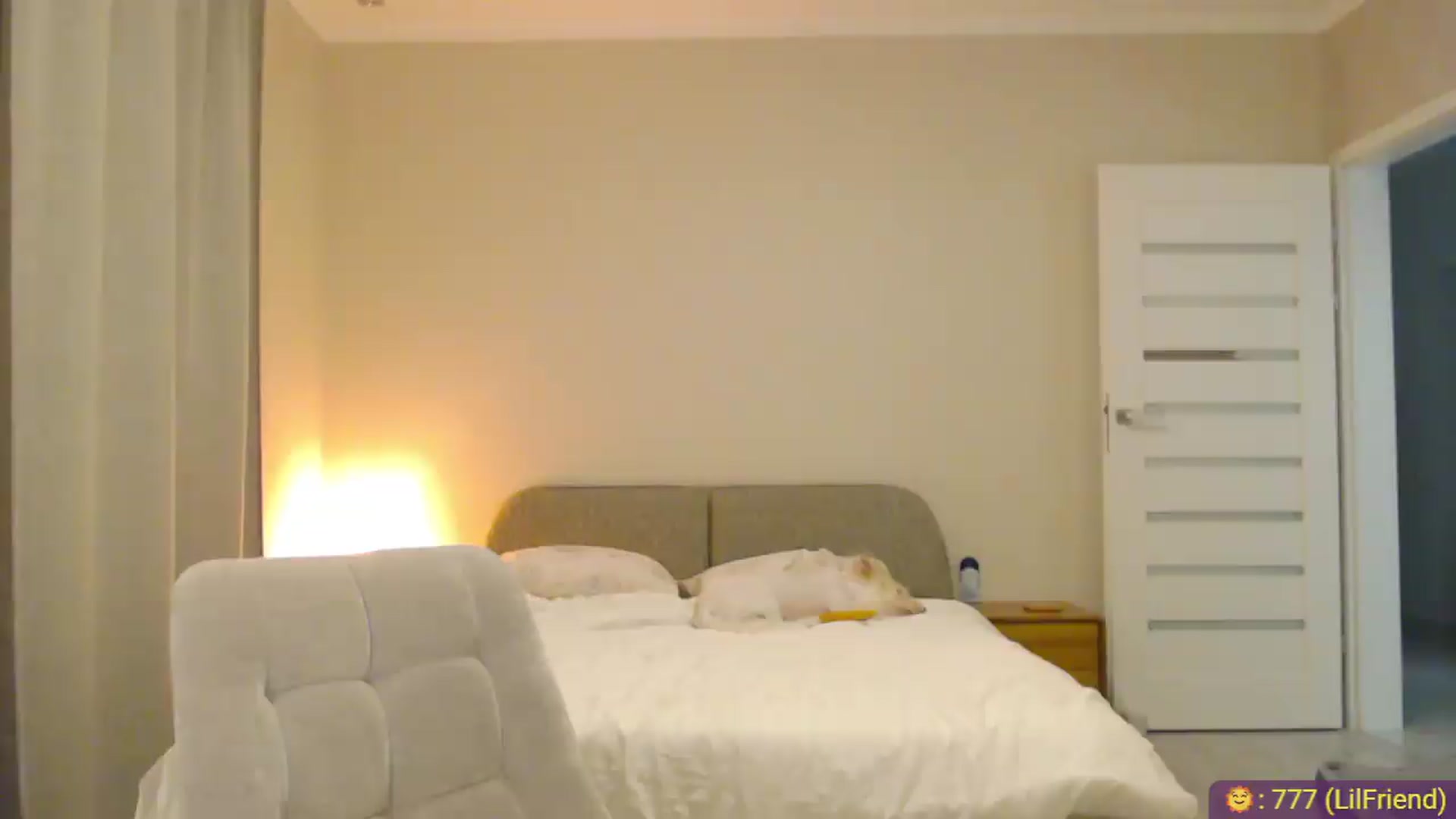 Gallery image thumbnail from AnnaLuv's myfreecams stream on, 08/08/2026, 22:15 image 19 of 20