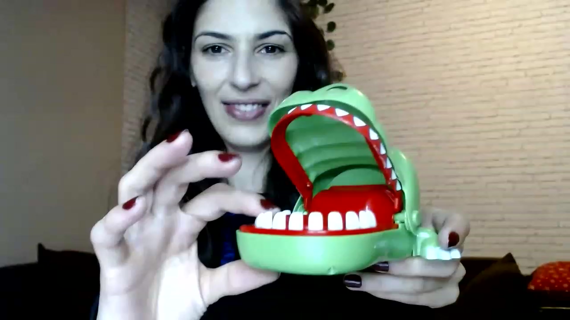 Gallery image thumbnail from AnnaMFC_'s myfreecams stream on, 03/07/2023, 04:41 image 16 of 20
