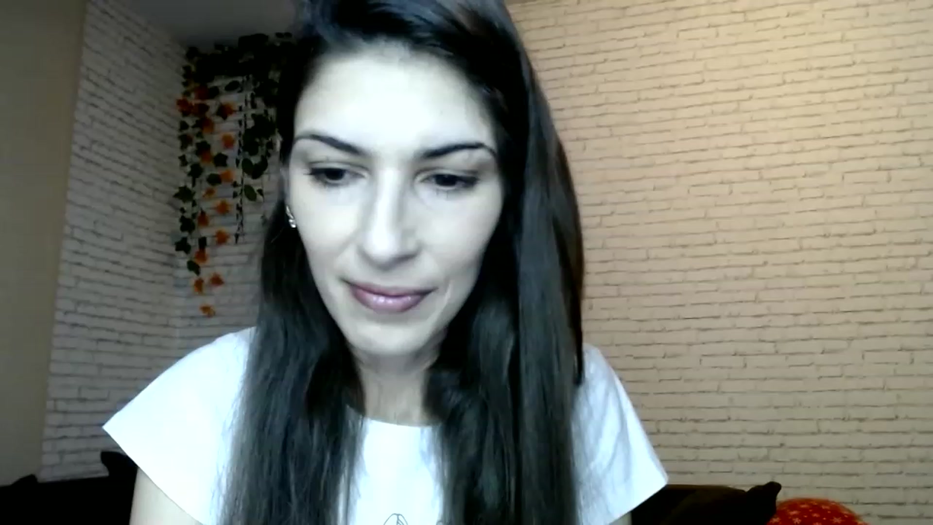 Gallery image thumbnail from AnnaMFC_'s myfreecams stream on, 03/08/2023, 05:12 image 11 of 20