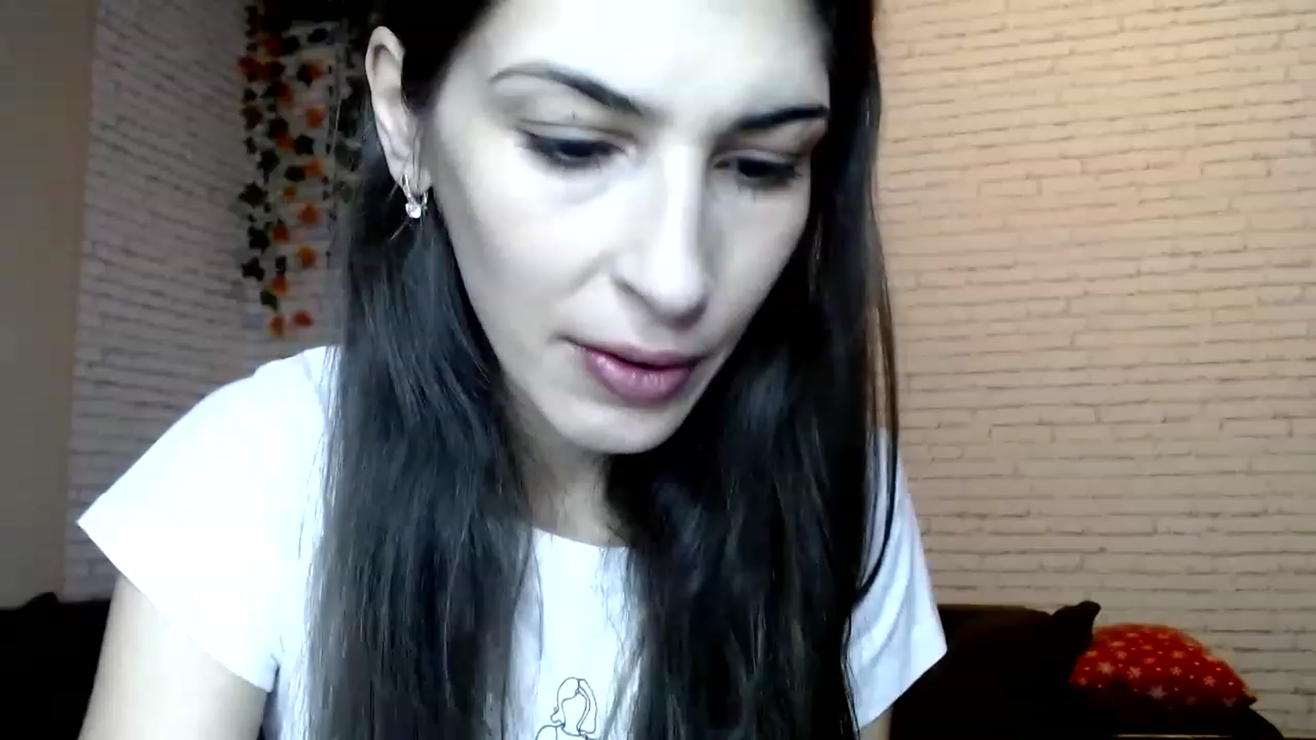 Gallery image thumbnail from AnnaMFC_'s myfreecams stream on, 03/08/2023, 05:12 image 17 of 20