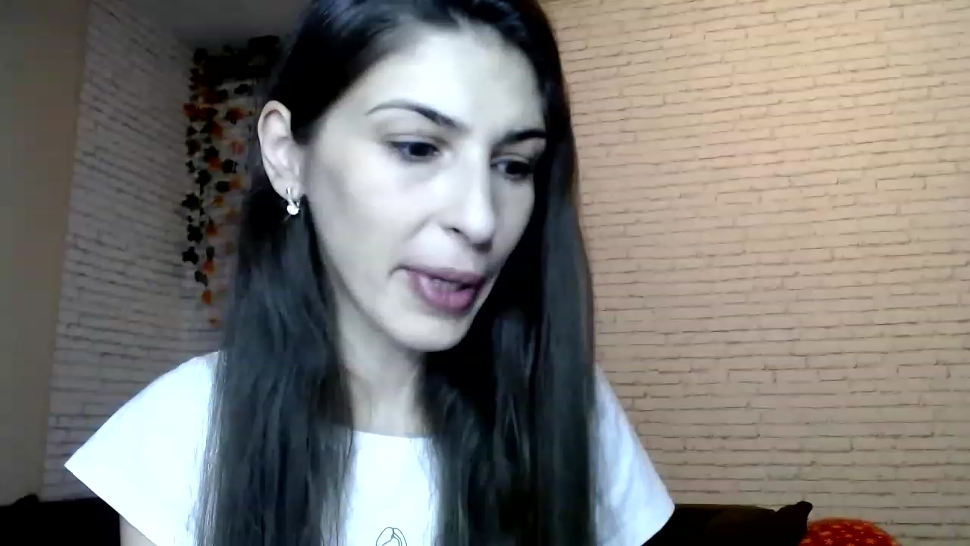 Gallery image thumbnail from AnnaMFC_'s myfreecams stream on, 03/08/2023, 05:12 image 12 of 20