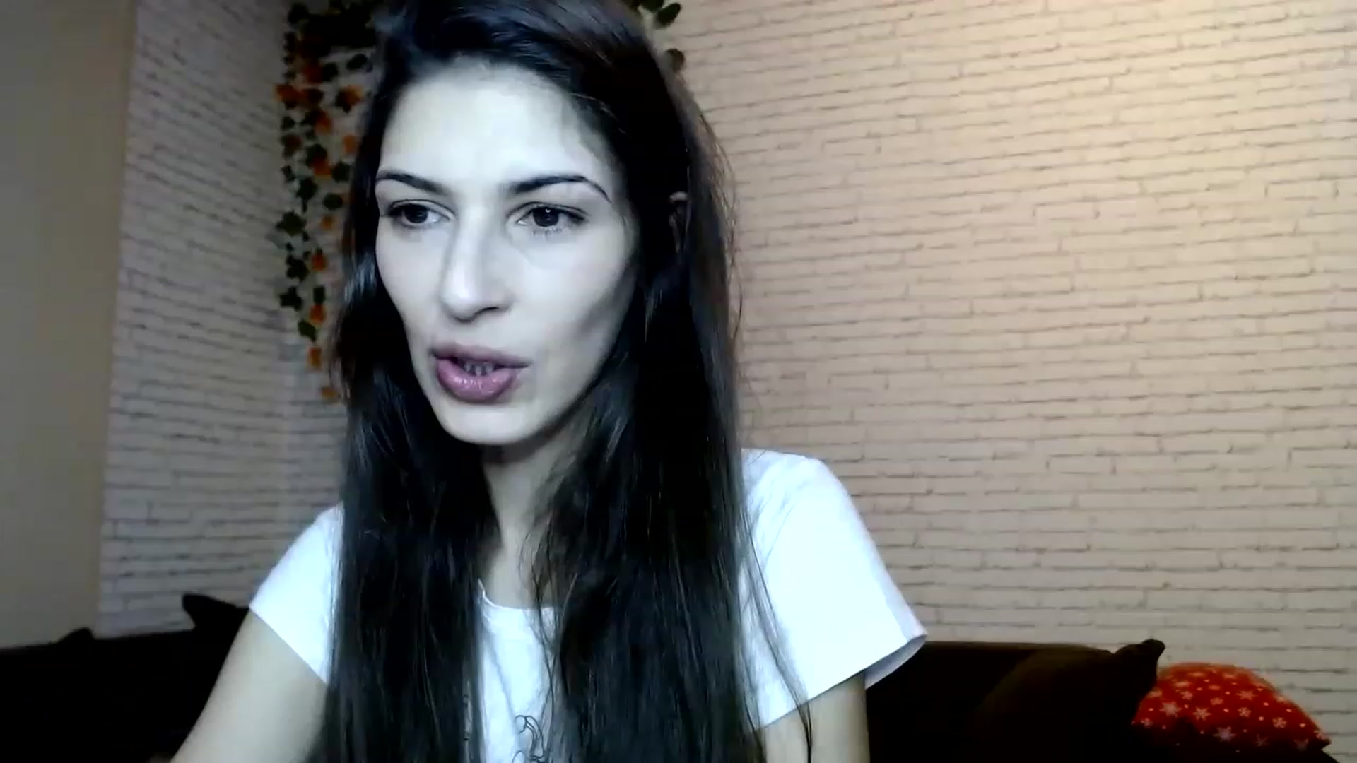 Gallery image thumbnail from AnnaMFC_'s myfreecams stream on, 03/08/2023, 05:12 image 4 of 20
