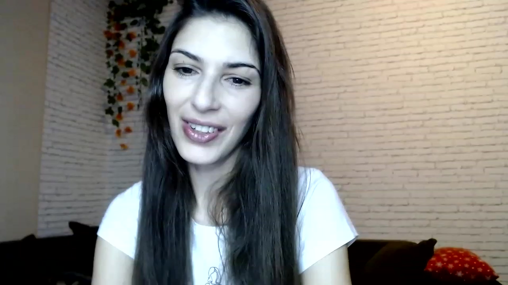 Gallery image thumbnail from AnnaMFC_'s myfreecams stream on, 03/08/2023, 05:12 image 2 of 20
