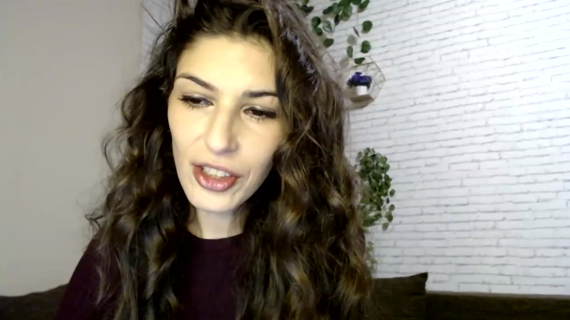 Gallery image thumbnail from AnnaMFC_'s myfreecams stream on, 03/20/2023, 04:37 image 2 of 20