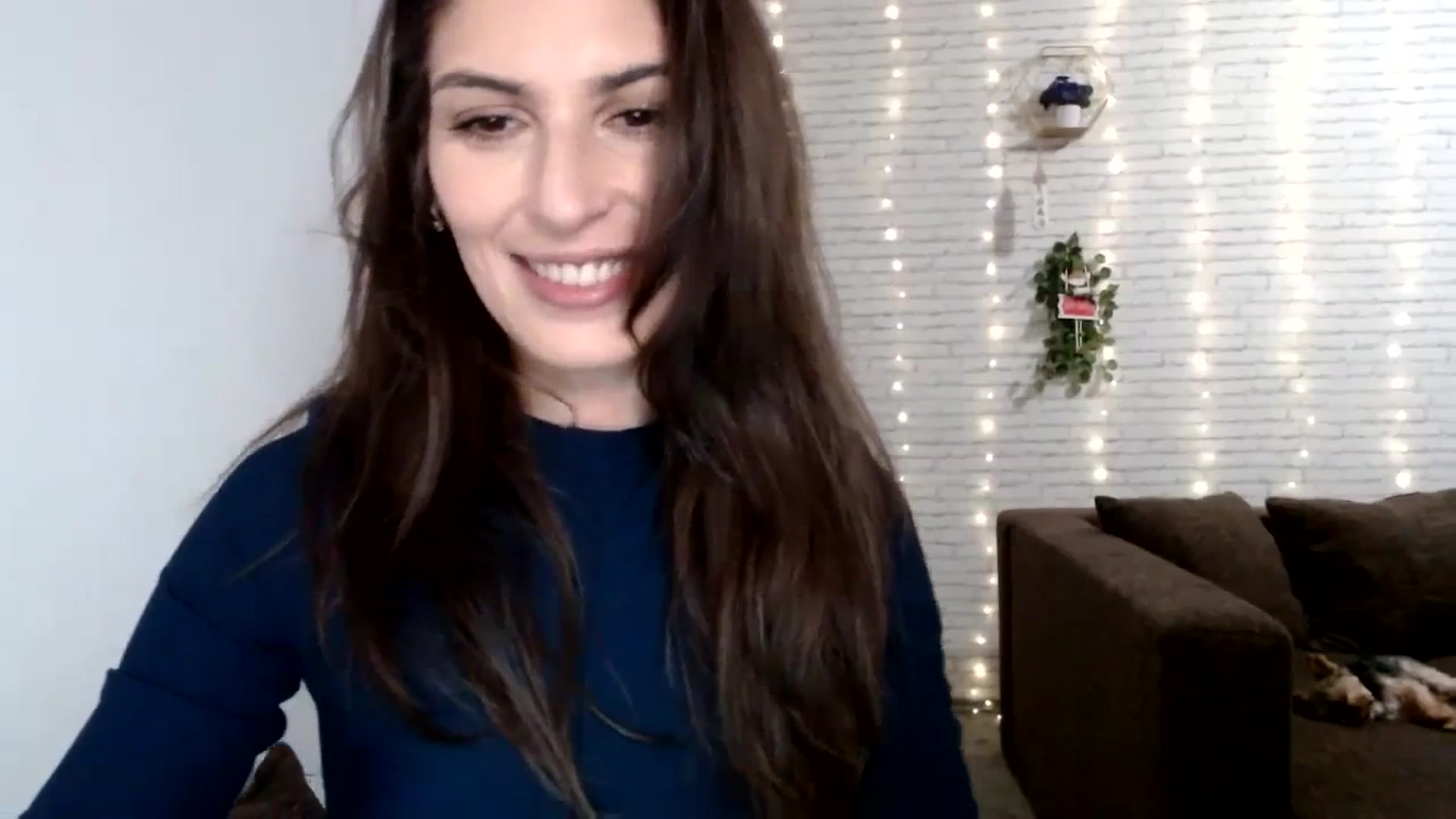 Gallery image thumbnail from AnnaMFC_'s myfreecams stream on, 01/01/2024, 08:08 image 11 of 20