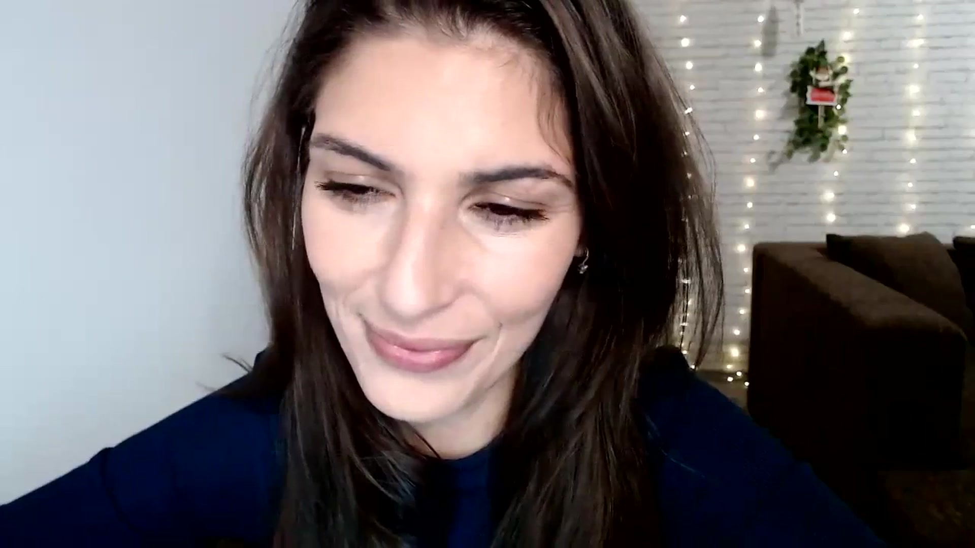 Gallery image thumbnail from AnnaMFC_'s myfreecams stream on, 01/01/2024, 08:08 image 5 of 20