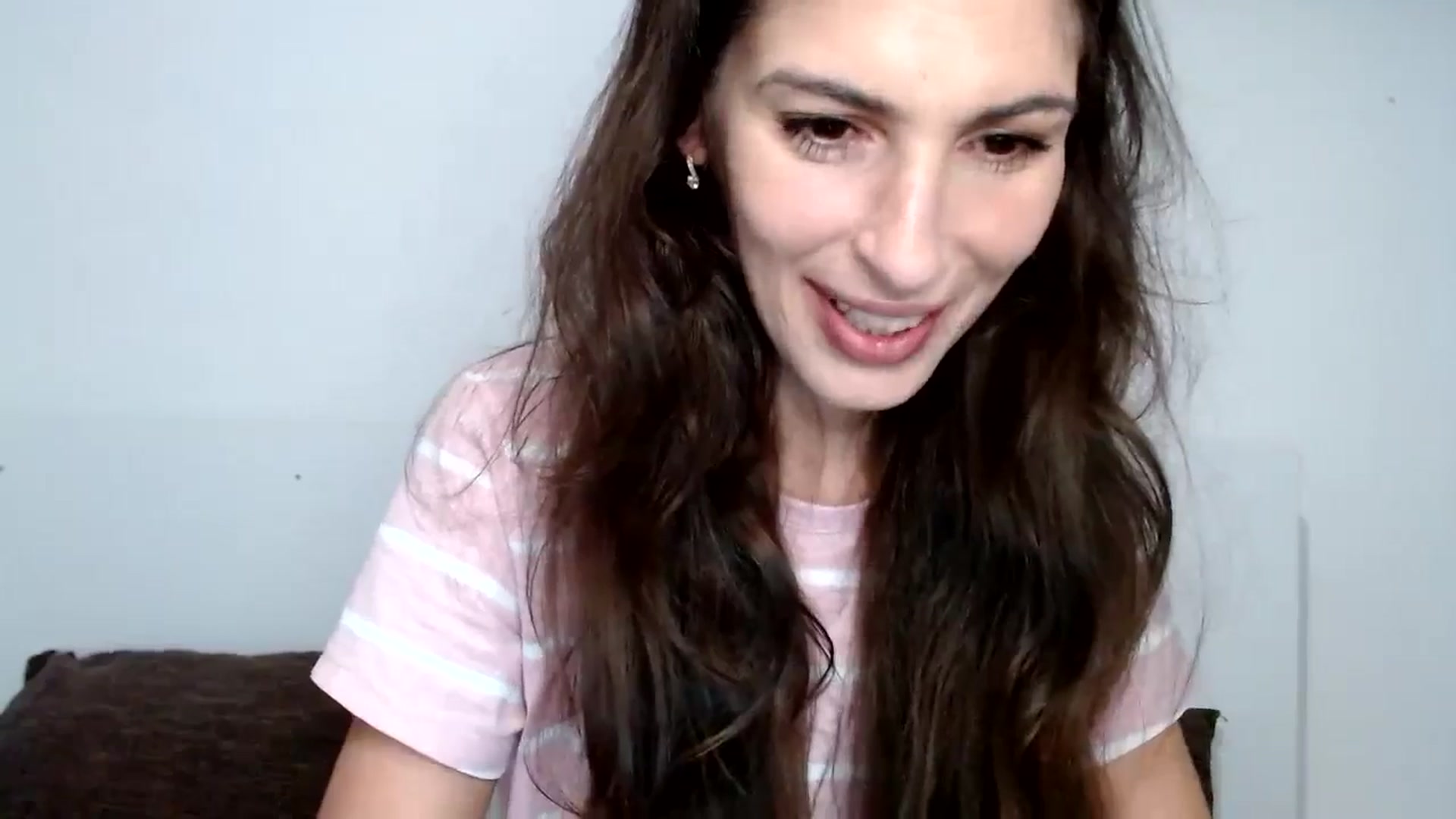 Gallery image thumbnail from AnnaMFC_'s myfreecams stream on, 06/29/2024, 02:16 image 7 of 20