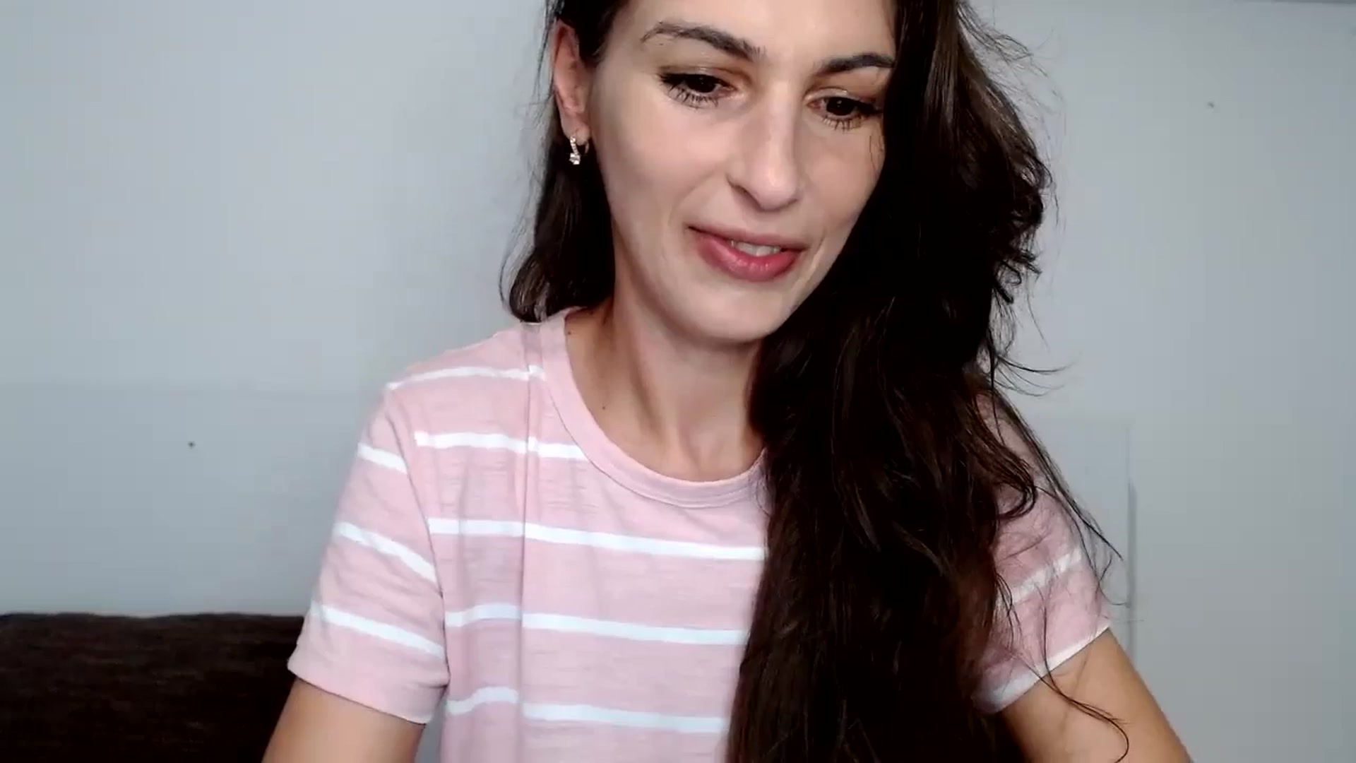 Gallery image thumbnail from AnnaMFC_'s myfreecams stream on, 06/29/2024, 02:16 image 2 of 20