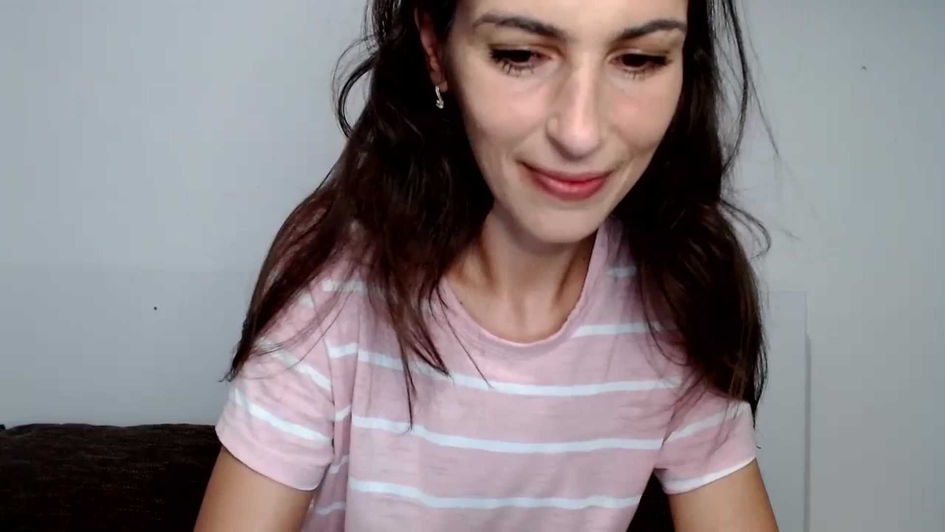 Gallery image thumbnail from AnnaMFC_'s myfreecams stream on, 06/29/2024, 02:16 image 3 of 20
