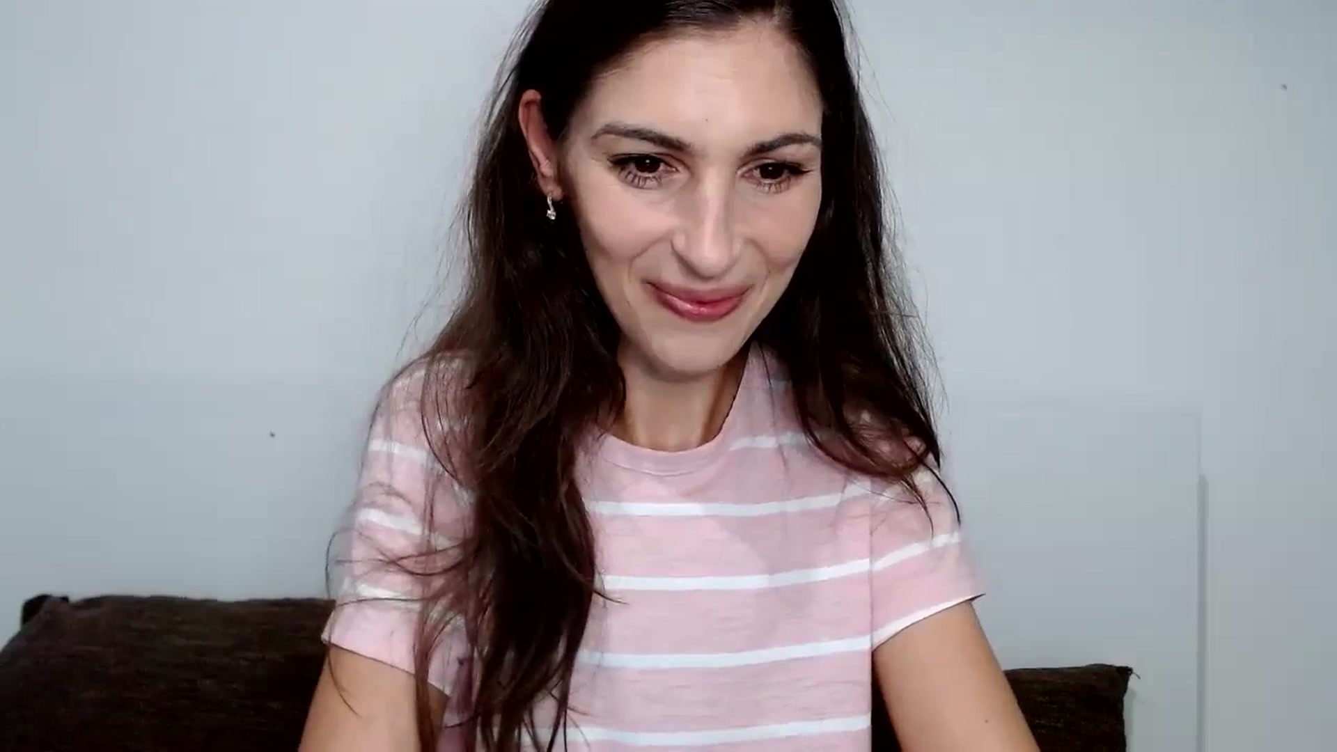 Gallery image thumbnail from AnnaMFC_'s myfreecams stream on, 06/29/2024, 02:16 image 8 of 20