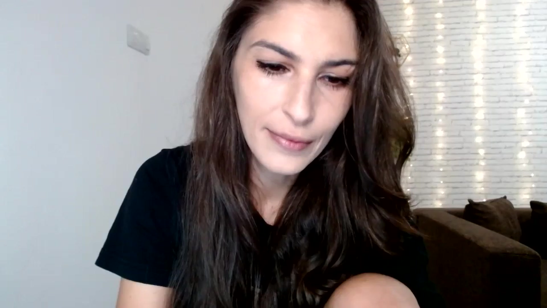 Gallery image thumbnail from AnnaMFC_'s myfreecams stream on, 07/04/2024, 03:22 image 2 of 20