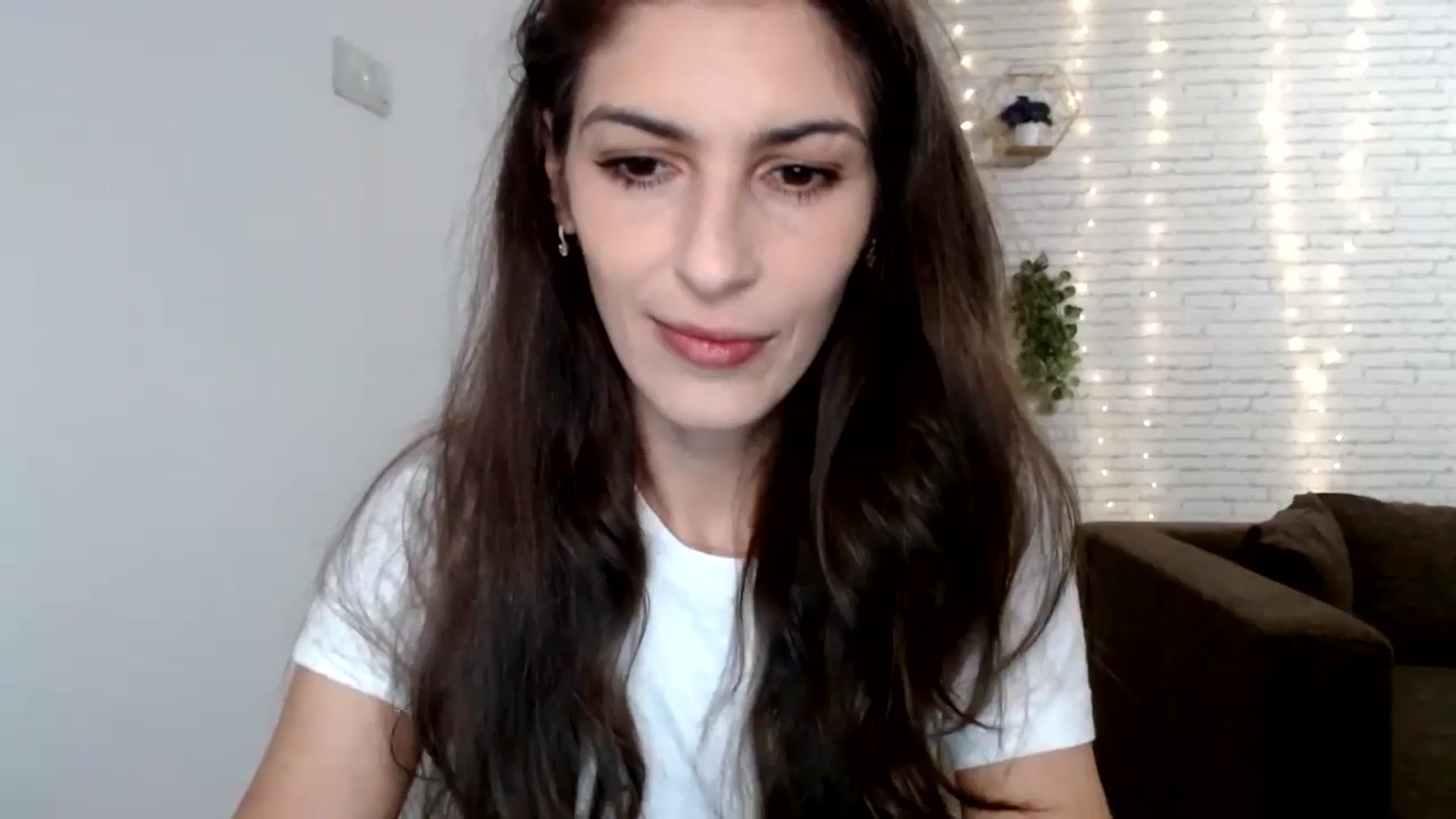 Gallery image thumbnail from AnnaMFC_'s myfreecams stream on, 07/06/2024, 03:58 image 6 of 20