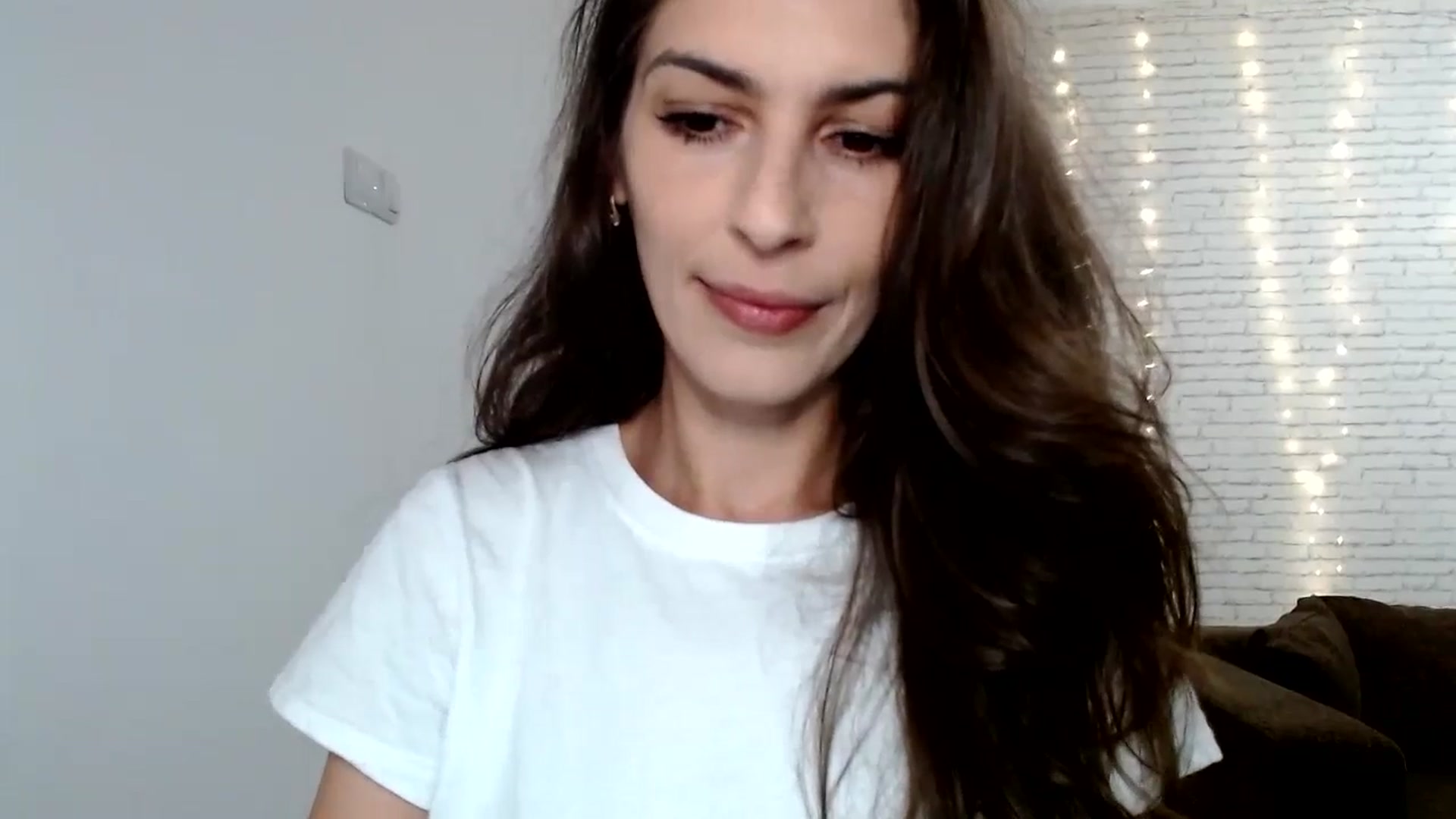 Gallery image thumbnail from AnnaMFC_'s myfreecams stream on, 07/06/2024, 03:58 image 8 of 20