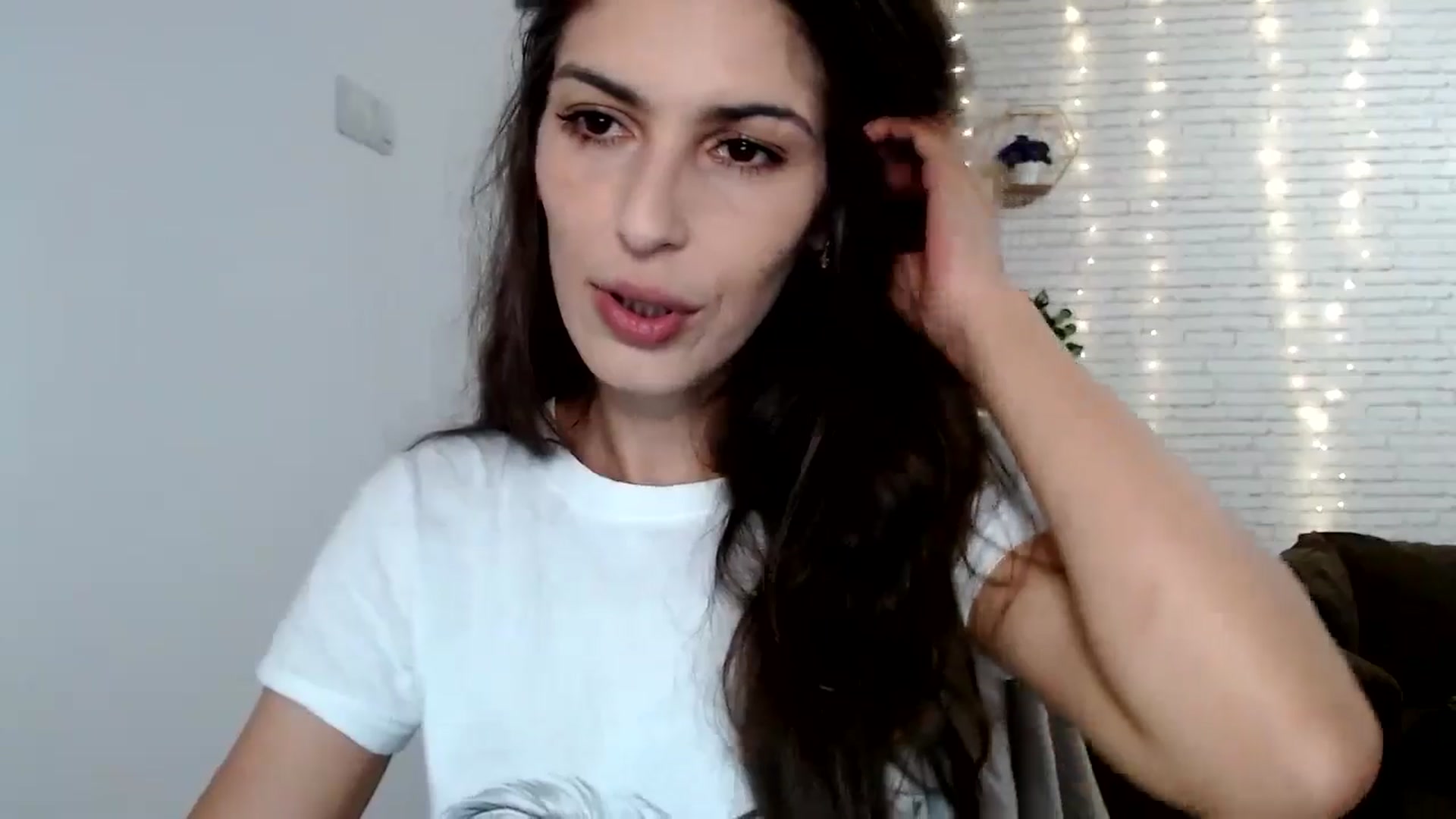 Gallery image thumbnail from AnnaMFC_'s myfreecams stream on, 07/06/2024, 03:58 image 15 of 20